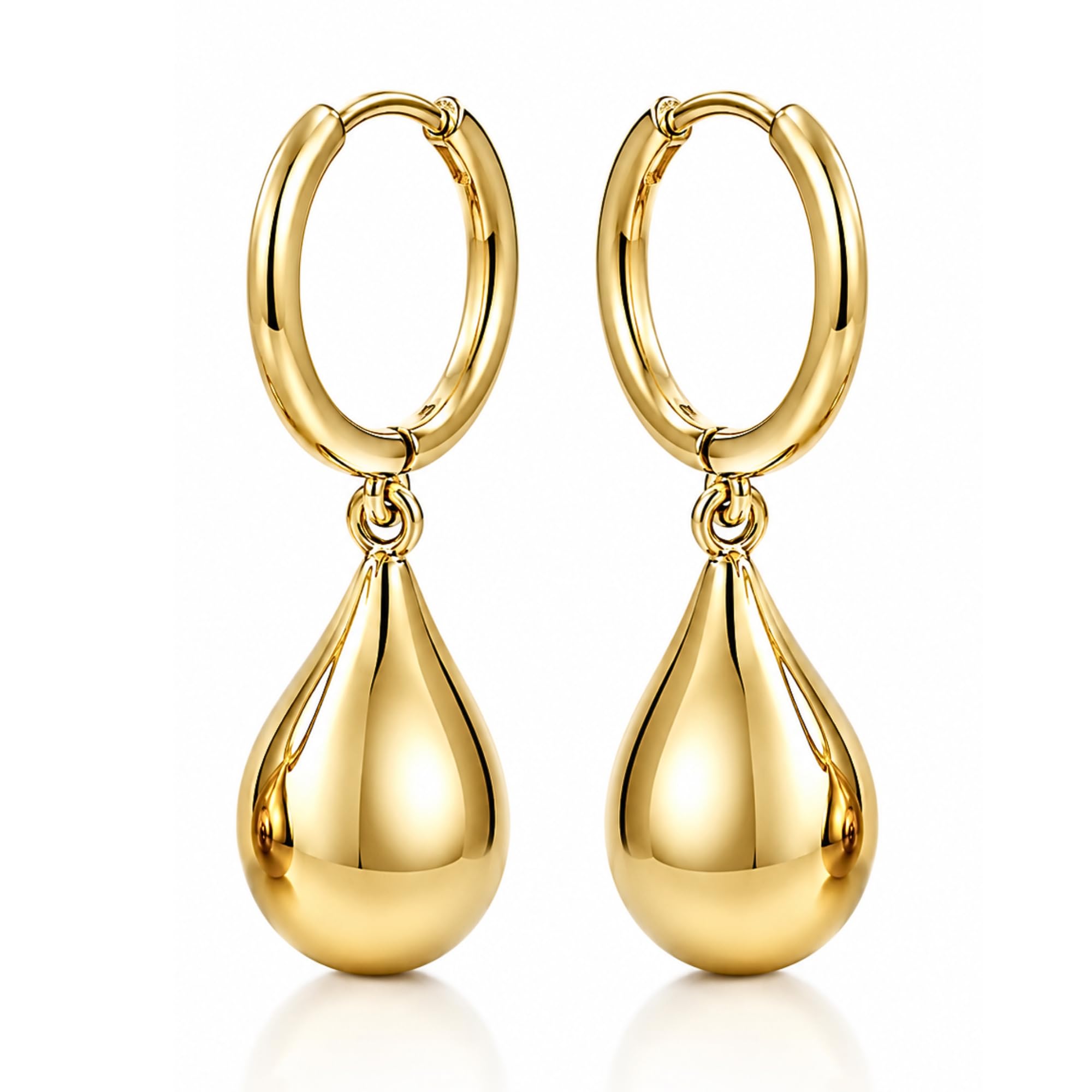LAMUR Ohrringe aus 375er-Gold mit Diamantierung, Goldohrringe für Damen, Damenschmuck aus Gelbgold, Englischer Verschluss