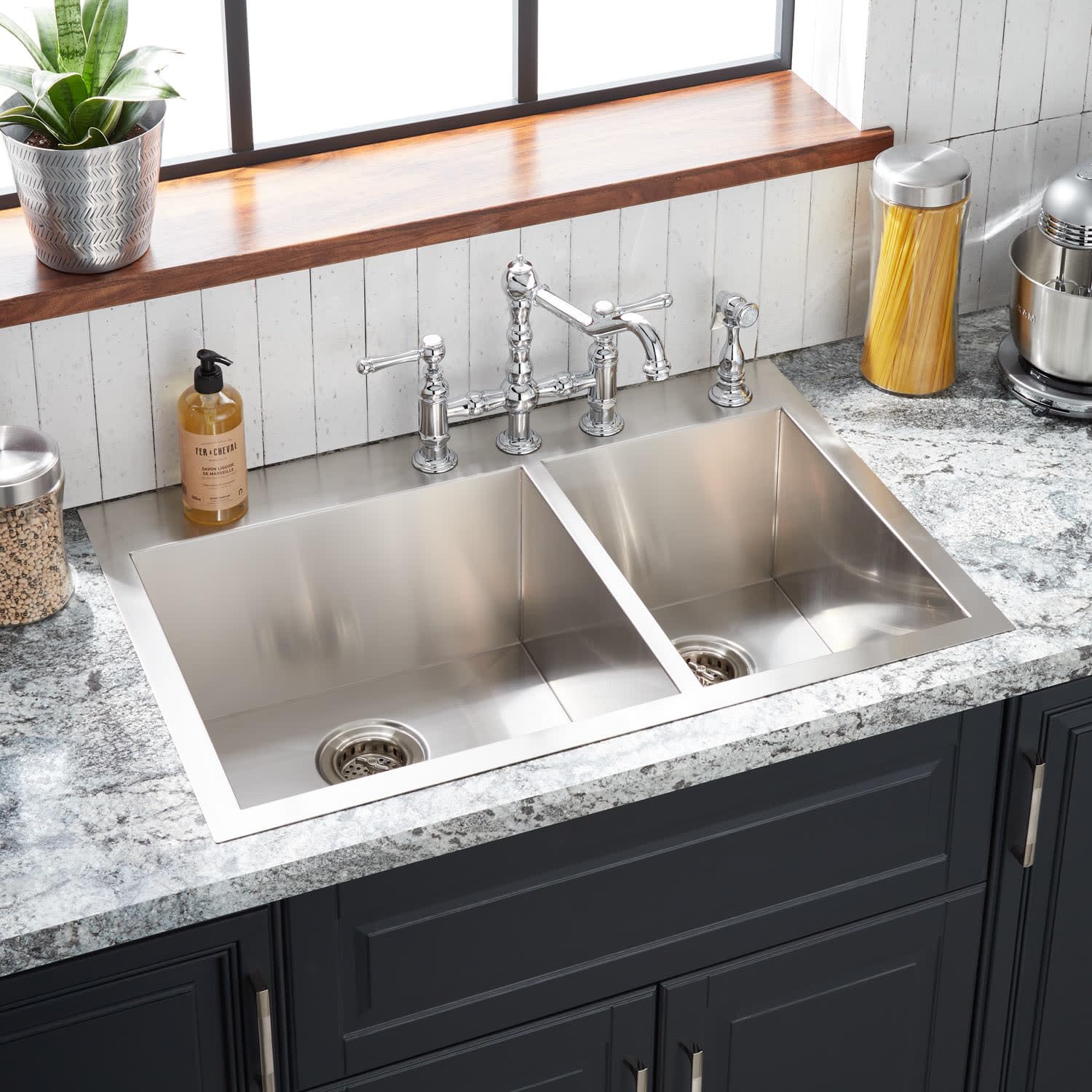 Signature Hardware 447780 Sitka 33