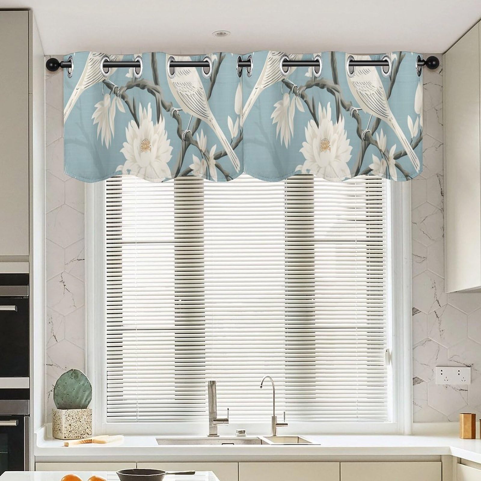 Cortinas con cenefas orientales Chenonceau que elevan el estilo de tu hogar