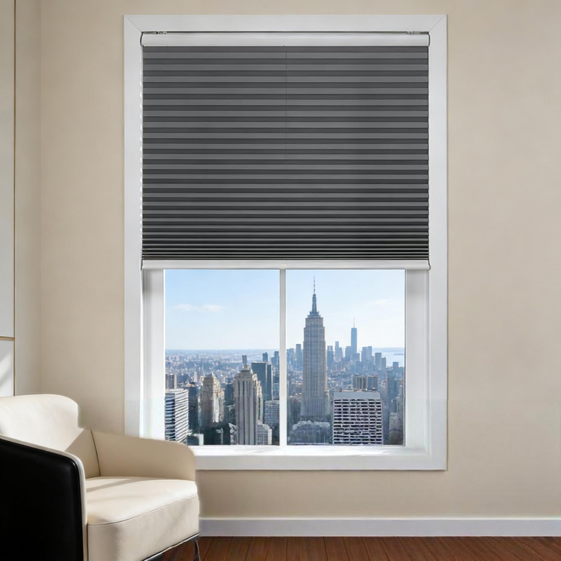 Persiana veneciana térmica para crear un salón íntimo y confortable