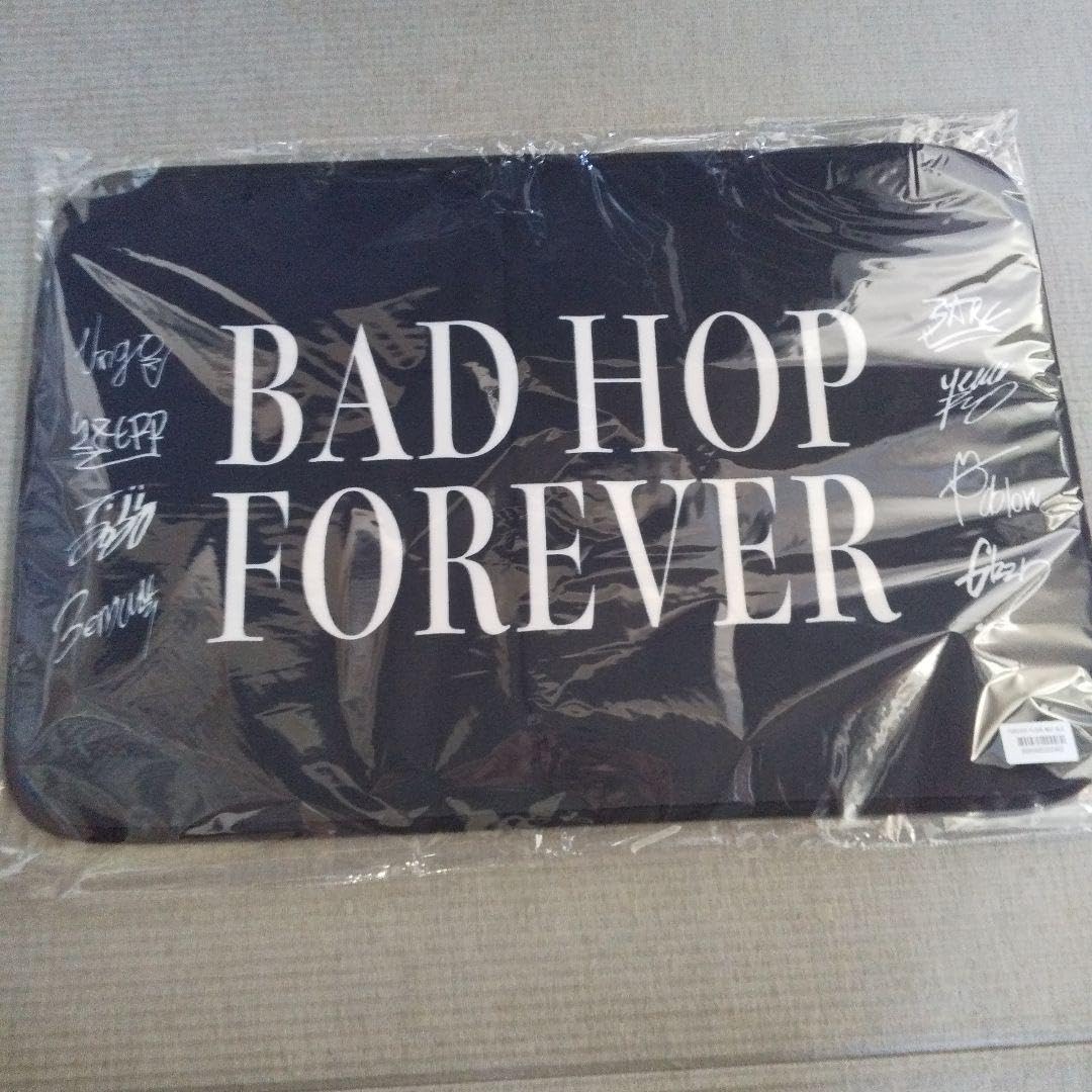 新品】BADHOP、FOREVER、フロアマット、サイン、黒