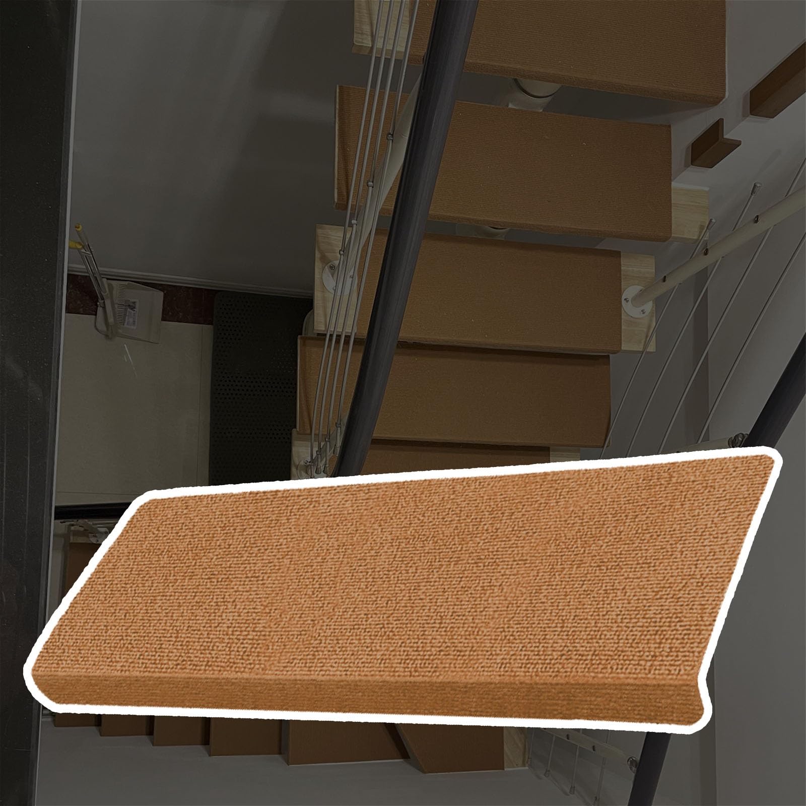 Tapis escalier antidérapant Marches D'escalier en Tapis Bullnose pour Marches en Bois, Largeur 22 Cm 24 Cm | Surface Résistante À L'usure, Finition Ourlet Cousu, Couvre-marches Alternatifs.(C-4 PCS,L 60cm x W 22cm)
