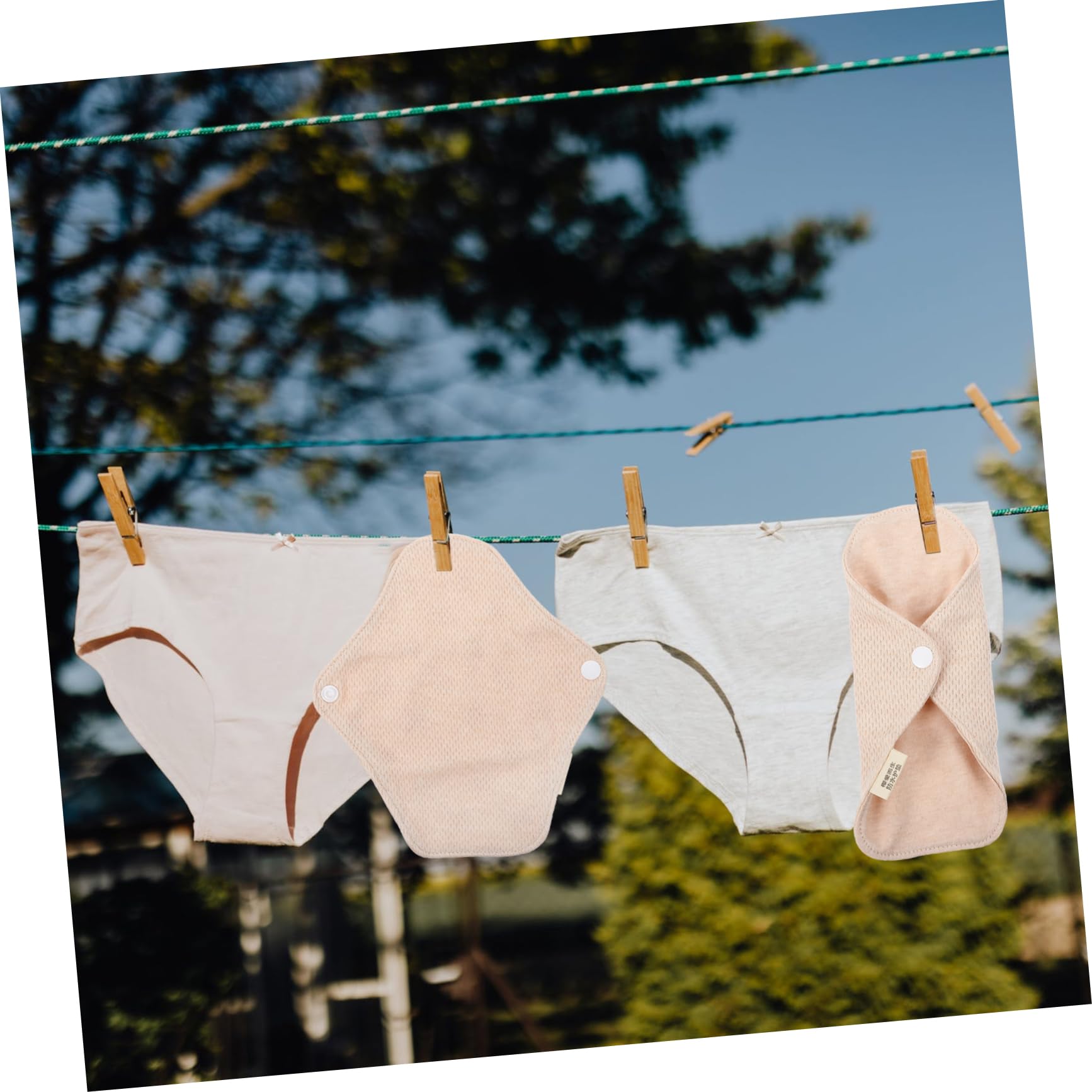 GOOHOCHY 4pcs Washable Sanitary Napkin Sanitary Pads Pantiliners for Women Washable Napkins Washable Menstrual Napkin Reusable Sanitary Napkin Women Mats Cloth Pads Period Pure Cotton Beige