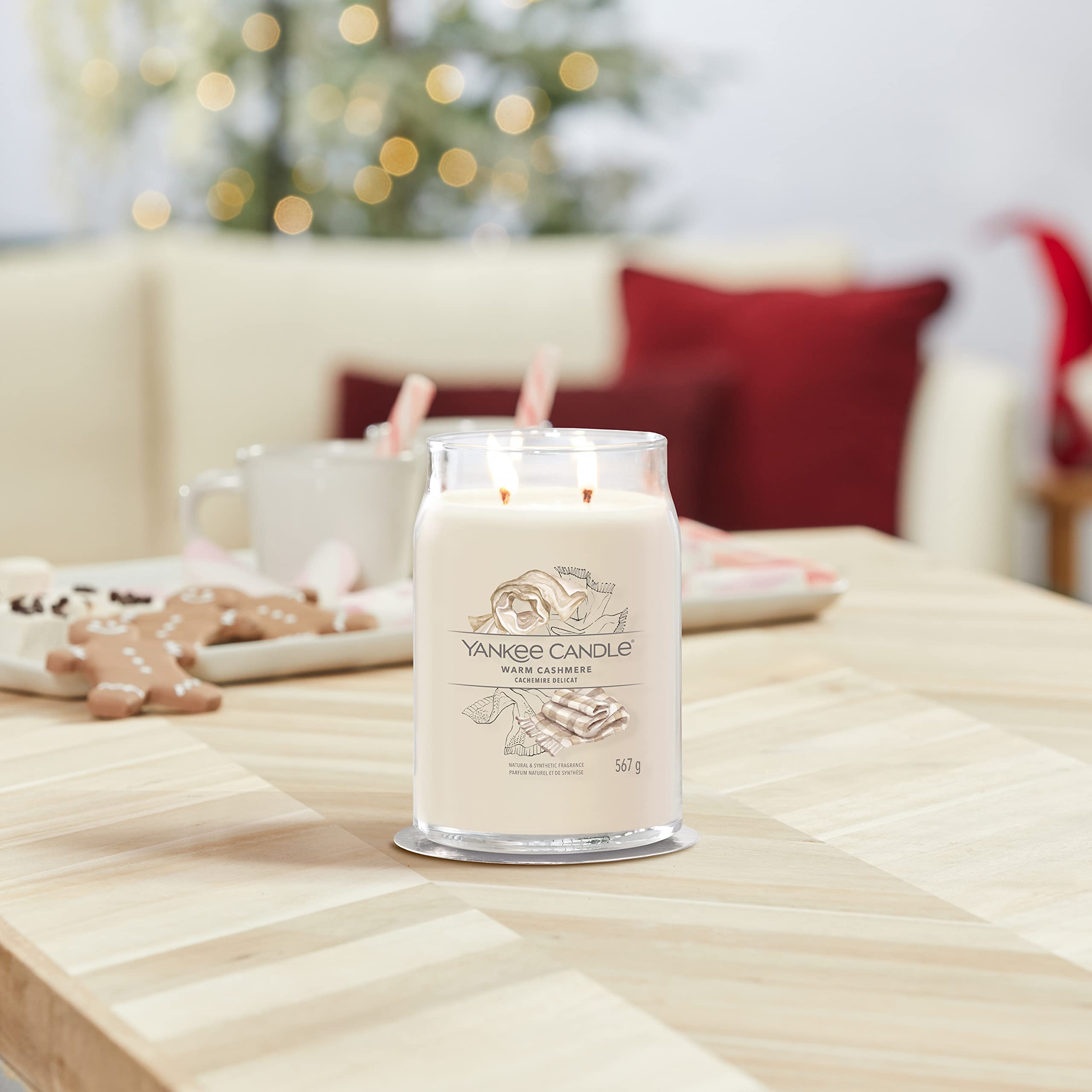 YANKEE CANDLE Signature Bougie parfumée Cachemire Délicat ; Grande Bougie Jarre Longue durée ; Mélange de cires de soja