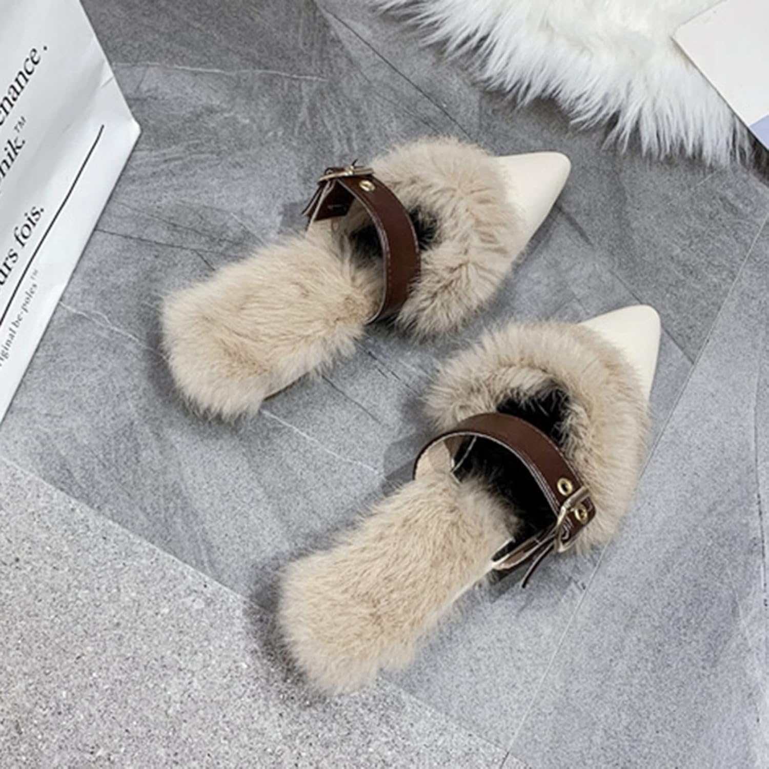 冬 ミュール ファー」の人気商品一覧 | 安い商品を通販サイトから探す - 価格.com [JINFE] ローヒール ミュール レディース 秋冬 ファー付き ふわふわ とんがりトゥ 歩きやすい 太めヒール 美脚 防寒 保温