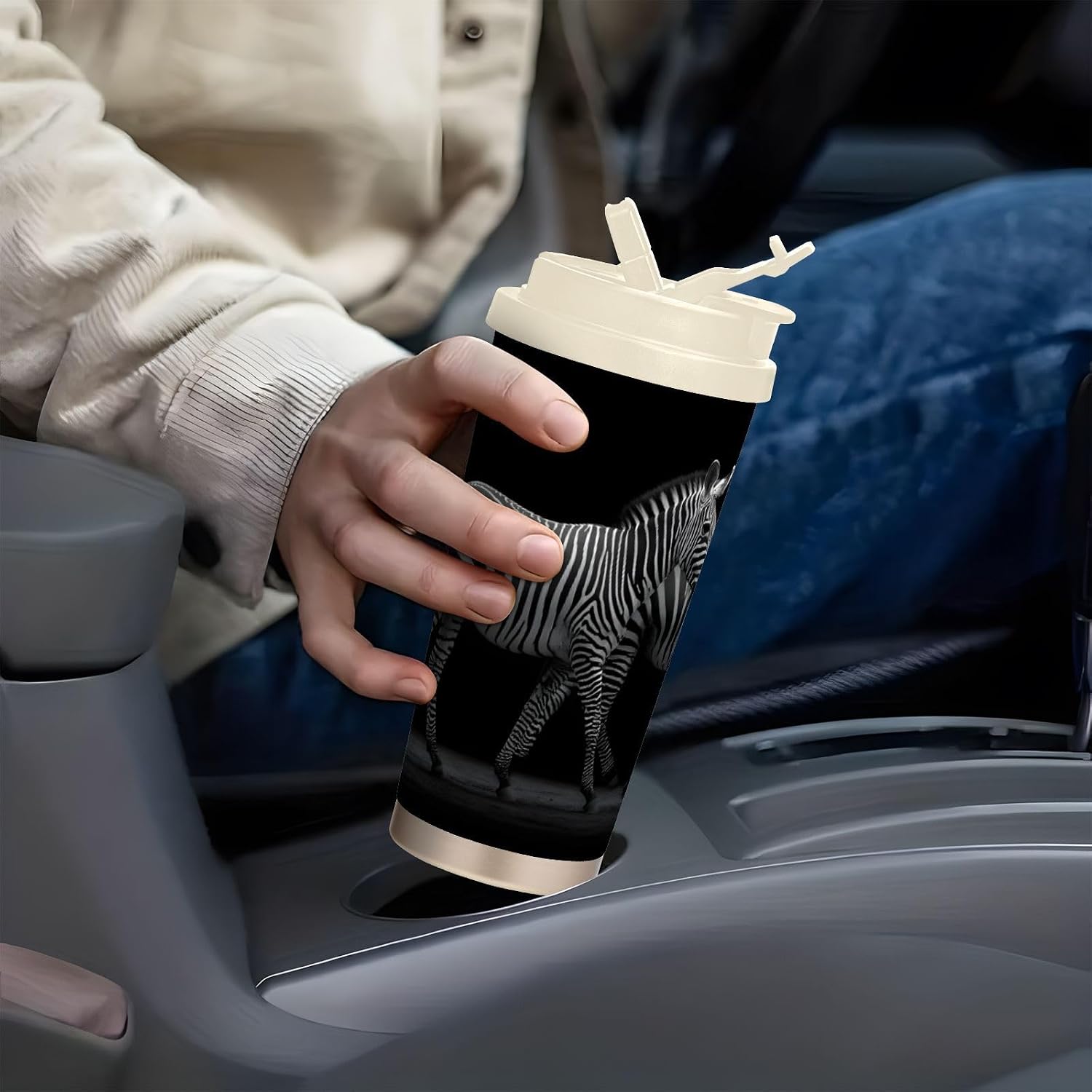Zebra Black White Insulated Coffee Mug with Straw & Flip Lid, 16.9oz Iced Tumbler Cup, Double Wall Vacuum Leak-Proof Mug for Travel Office