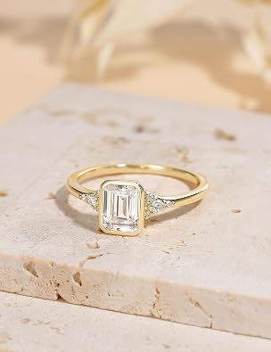 EAMTI Travel Engagement Rings for Women Emerald Cut Wedding Band Size 4-10