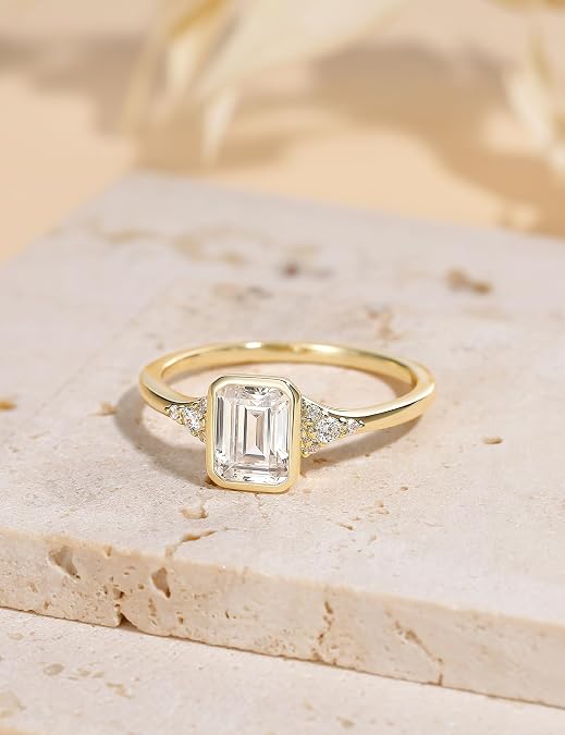 EAMTI Travel Engagement Rings for Women Emerald Cut Wedding Band Size 4-10