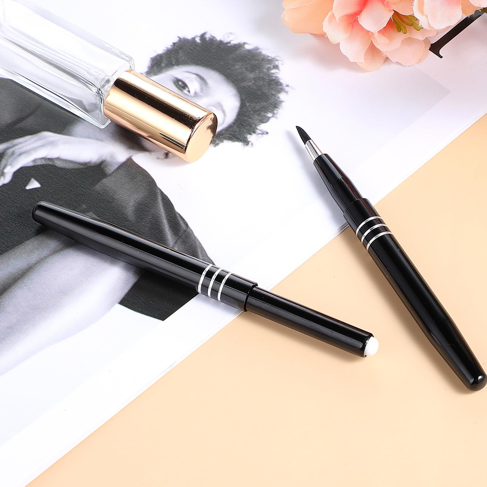 2 pennelli per rossetto, correttore per trucco retrattile, per labbra