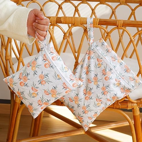 Miniatura 5 de Bolsas húmedas de 2 tamaños, bolsa de almacenamiento impermeable para pañales de bebé y piezas de bomba, bolsa de pañales reutilizable con bolsillos