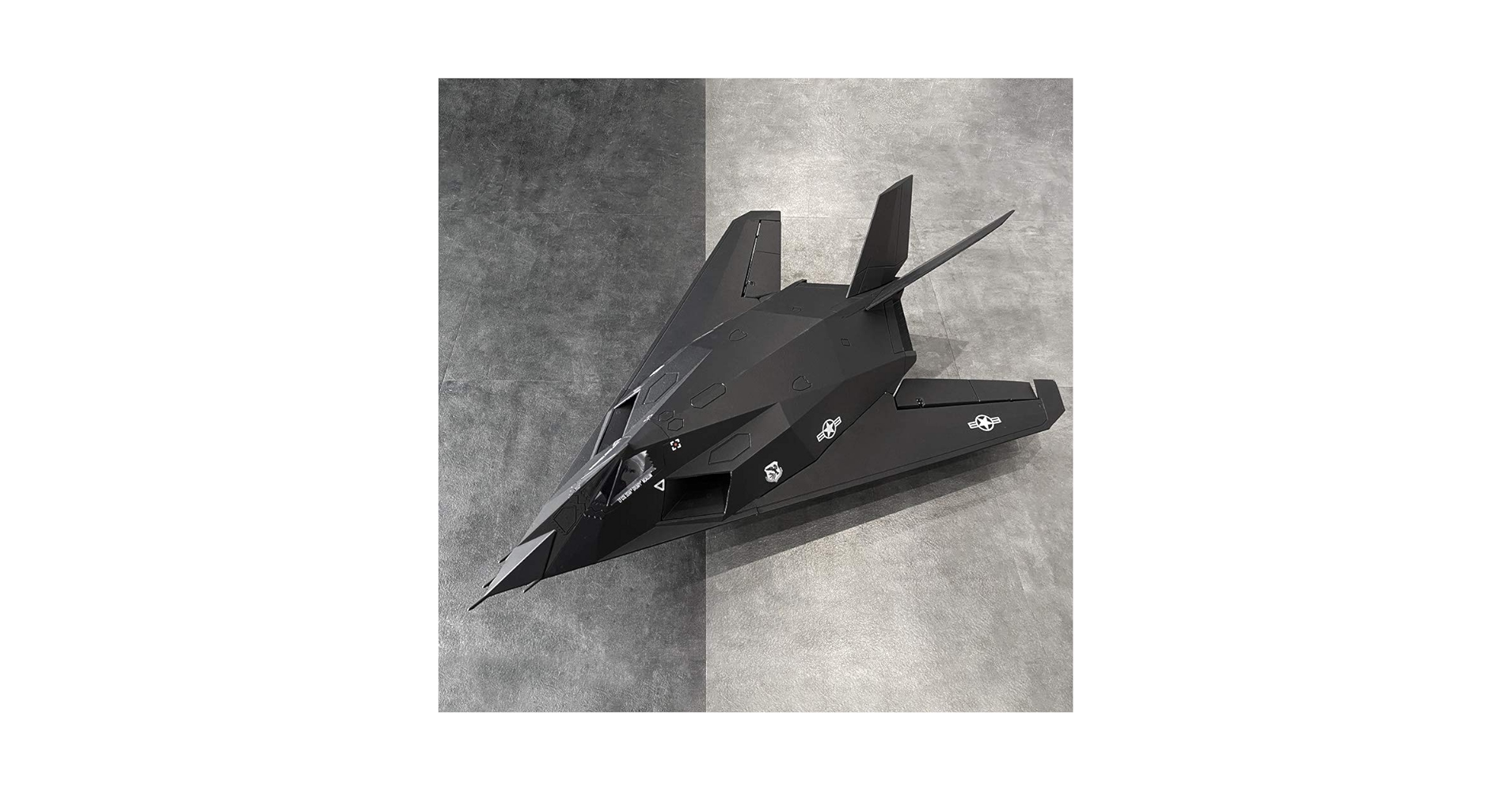 【新品】ビッグスケール 戦闘機 模型 【 F-117 】ナイトホーク ステルス 楽天市場】ビッグスケール 戦闘機 模型 【 F-117 】ナイトホーク