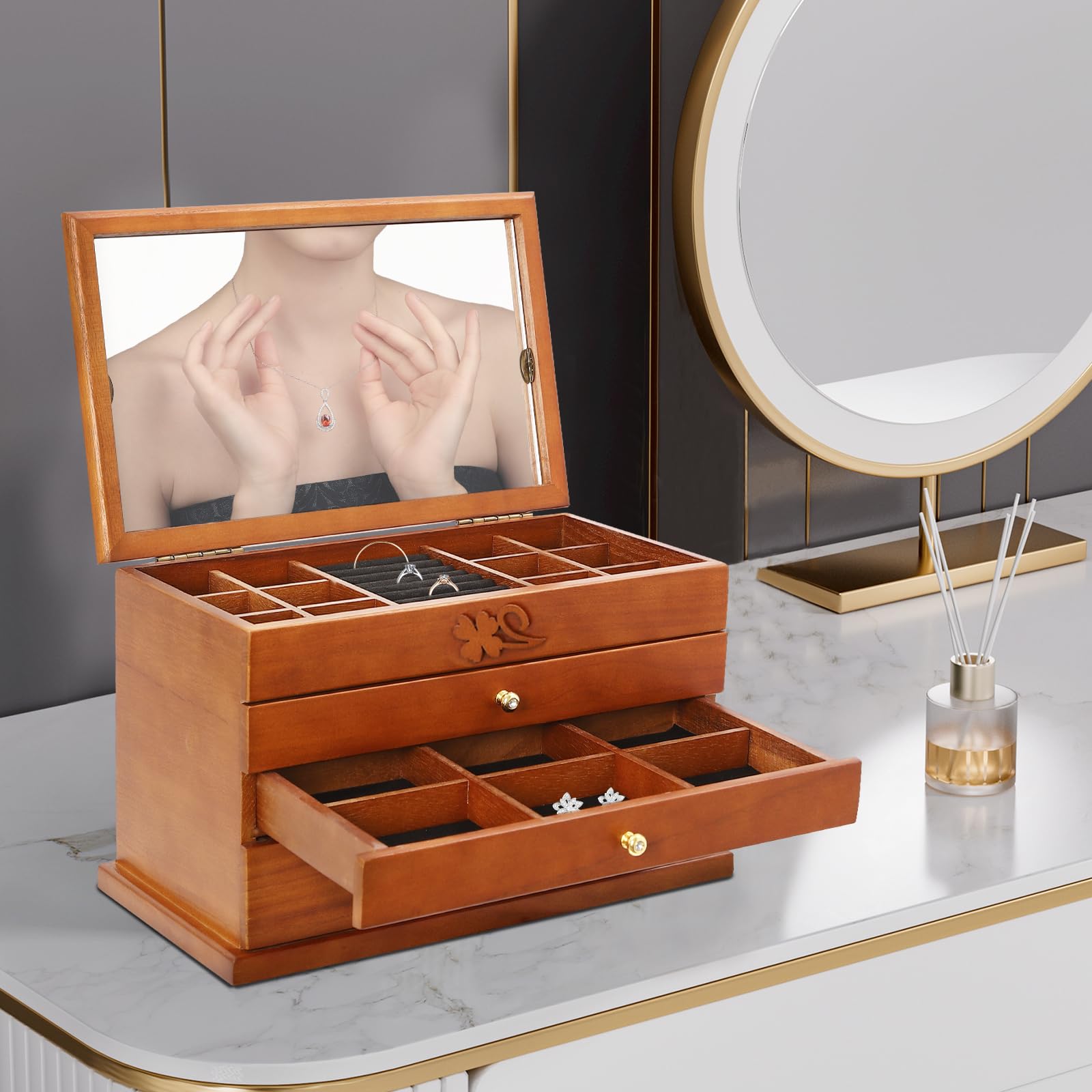 Amazon.co.jp: DreamRcoach 4段ジュエリーボックス、ロック&ミラー付き