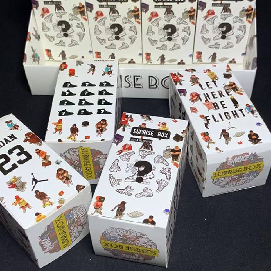 Amazon.co.jp: ガチャガチャ 限定運動靴 ブラインドボックス