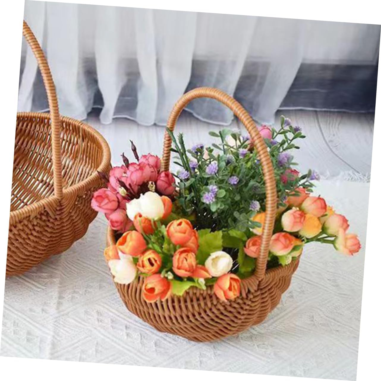 Garneck Creative Handmade Woven Watermelon-shaped Basket for Flowers Vintage Picnic Storage and Home Decoration Rattan Harvest Basket for Picnics and Organizing