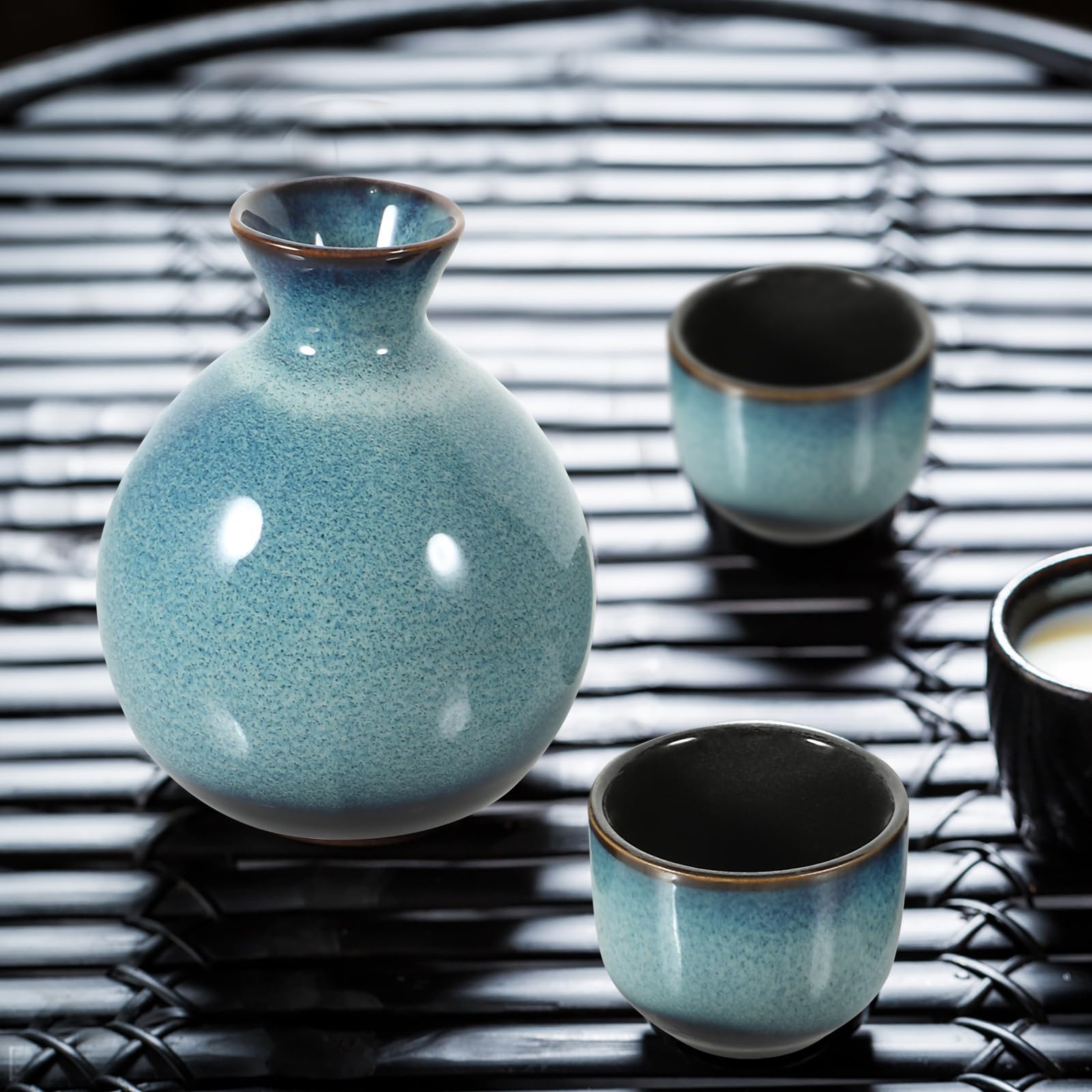 Set de Tasses à Saké Couleur Aléatoire en Céramique de Style Japonerie, Absorption Faible d'eau, Toucher Lisse et Confortable, pour Maisons et Salons de Thé