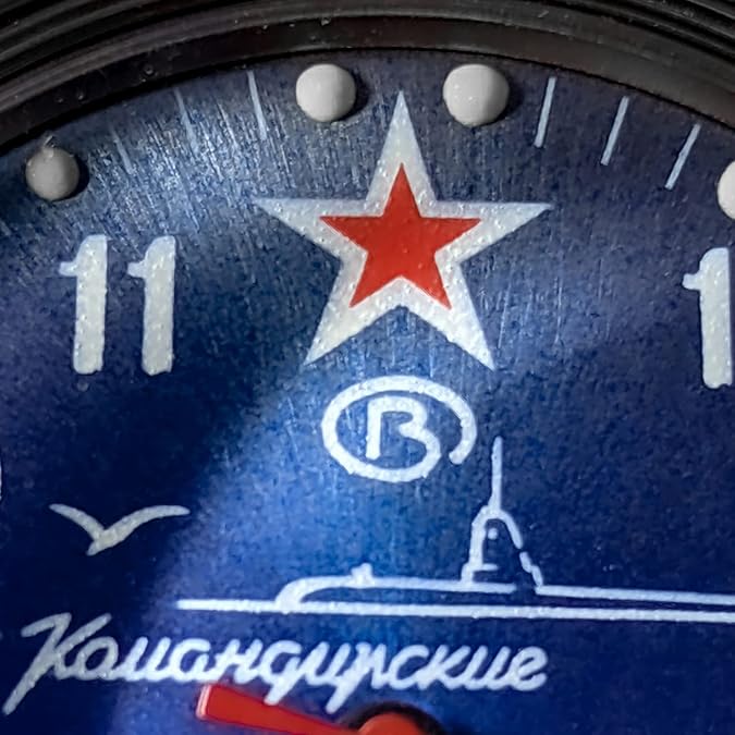 VOSTOK | Mens Amphibian Submarine Commander Russian Military Style Diver Watch | WR 200 m | Model 420289