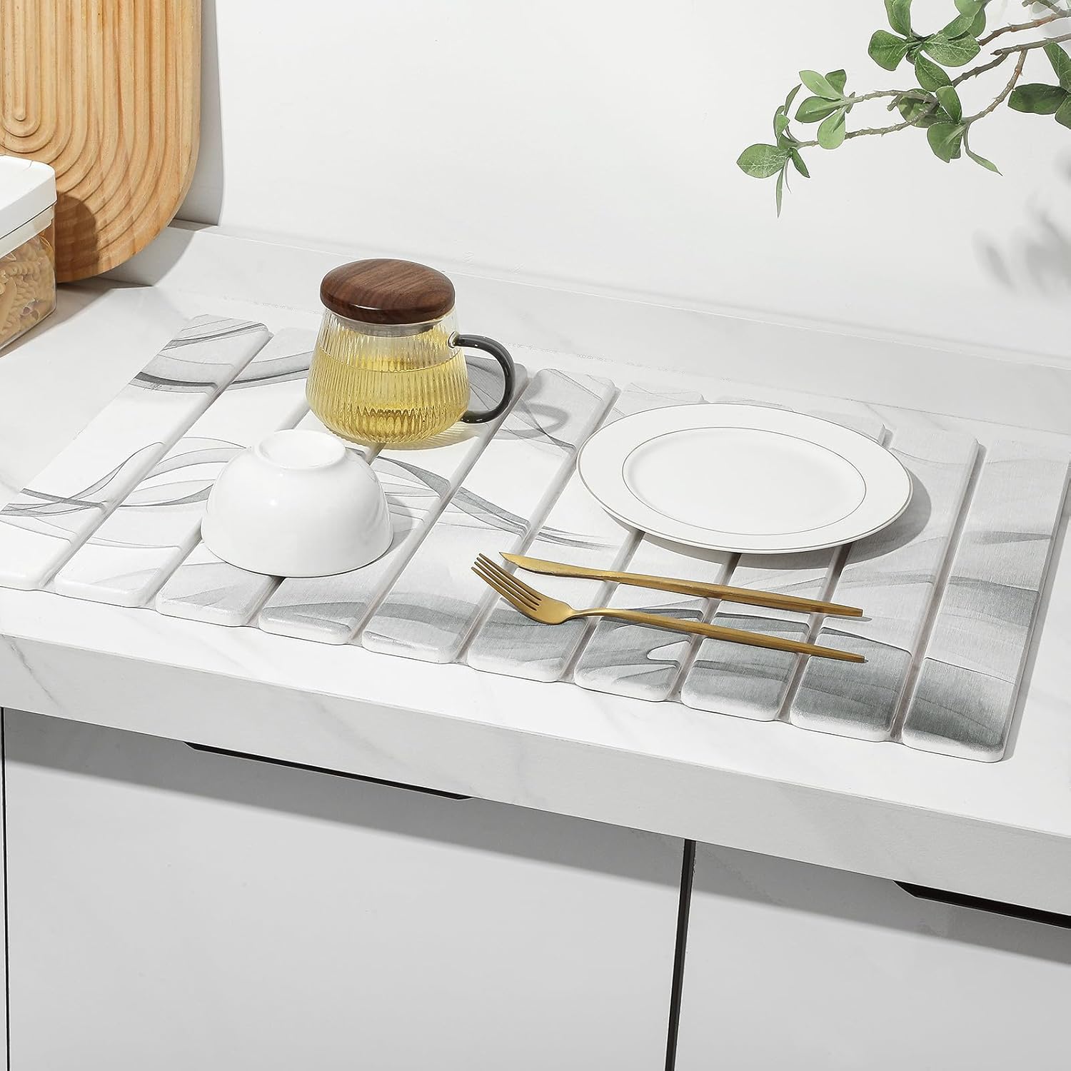 Large Stone Dish Drying Mat for Kitchen Counter, 2 PCS Quick Dry Stone Mats, Foldable Water Absorbing Diatomaceous Earth Drying Dishes Pad for Countertop Bottle Utensil Cup(Black White 24"×16"&8"x4")