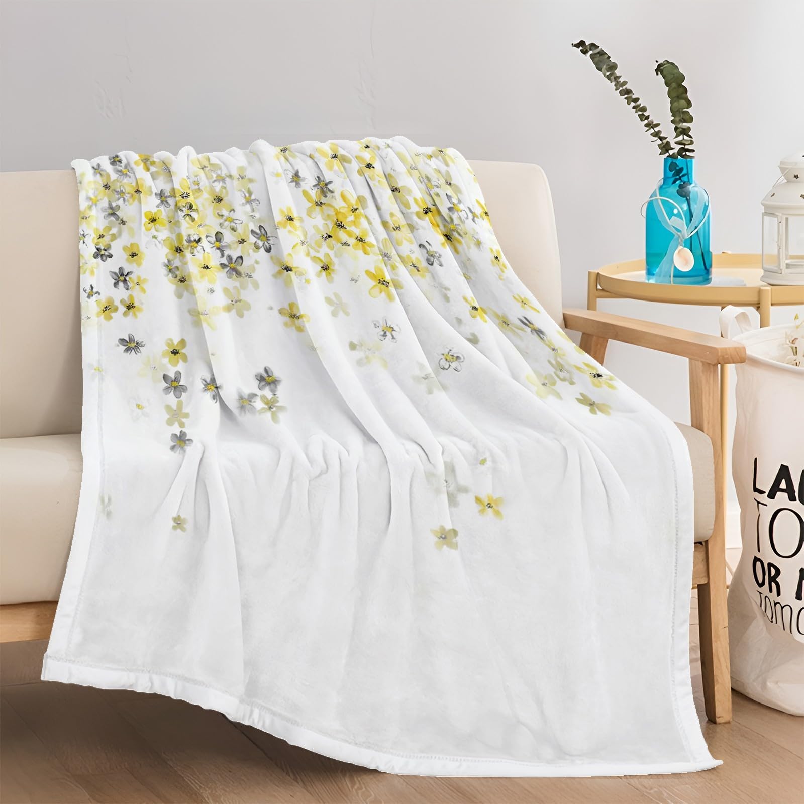 Coperta Plaid in Flanella di Pile Floreale 180x200 cm Super Morbida e Calda Coperta in Microfibra Letto Matrimoniale Singolo, Coperte per Bambina Bambino Regalo - Bianco