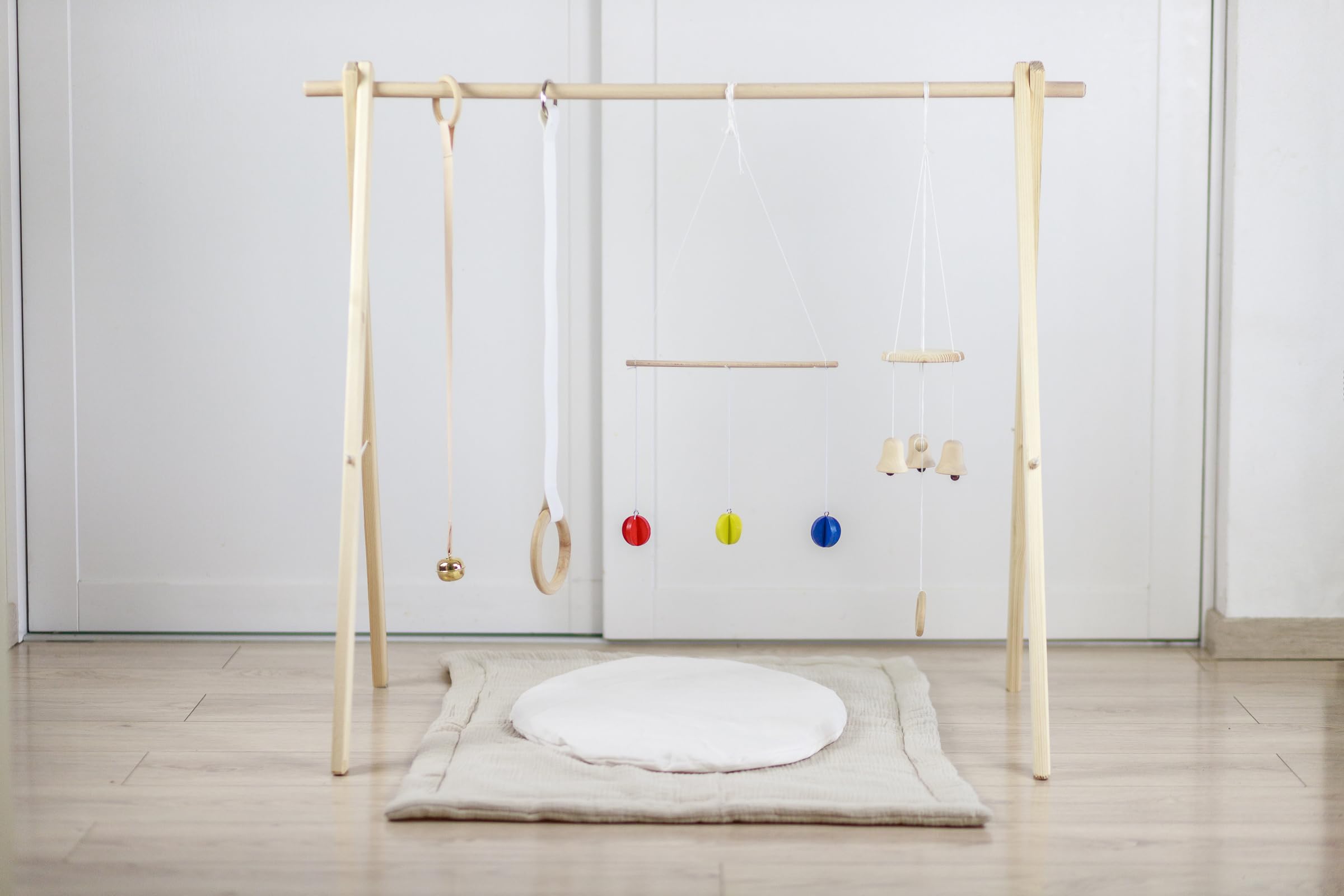 Jacob's toyshop Wooden Montessori Mobile Holder, Baby Gym, Activity Gym