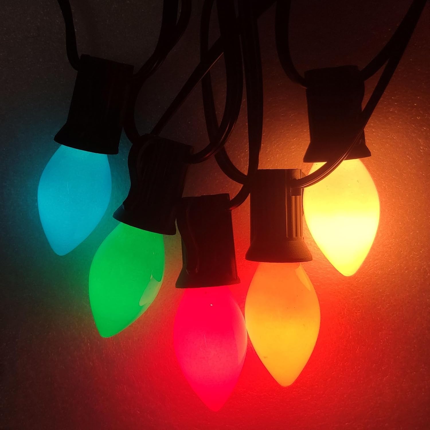 Christmas Light Replacement Bulbs 25 Pack C7 Ceramic Multicolor Incandescent Lights Bulb, Outdoor String Light Bulbs for C7 Christmas Lights, E12 Candelabra Base, 5 Watt
