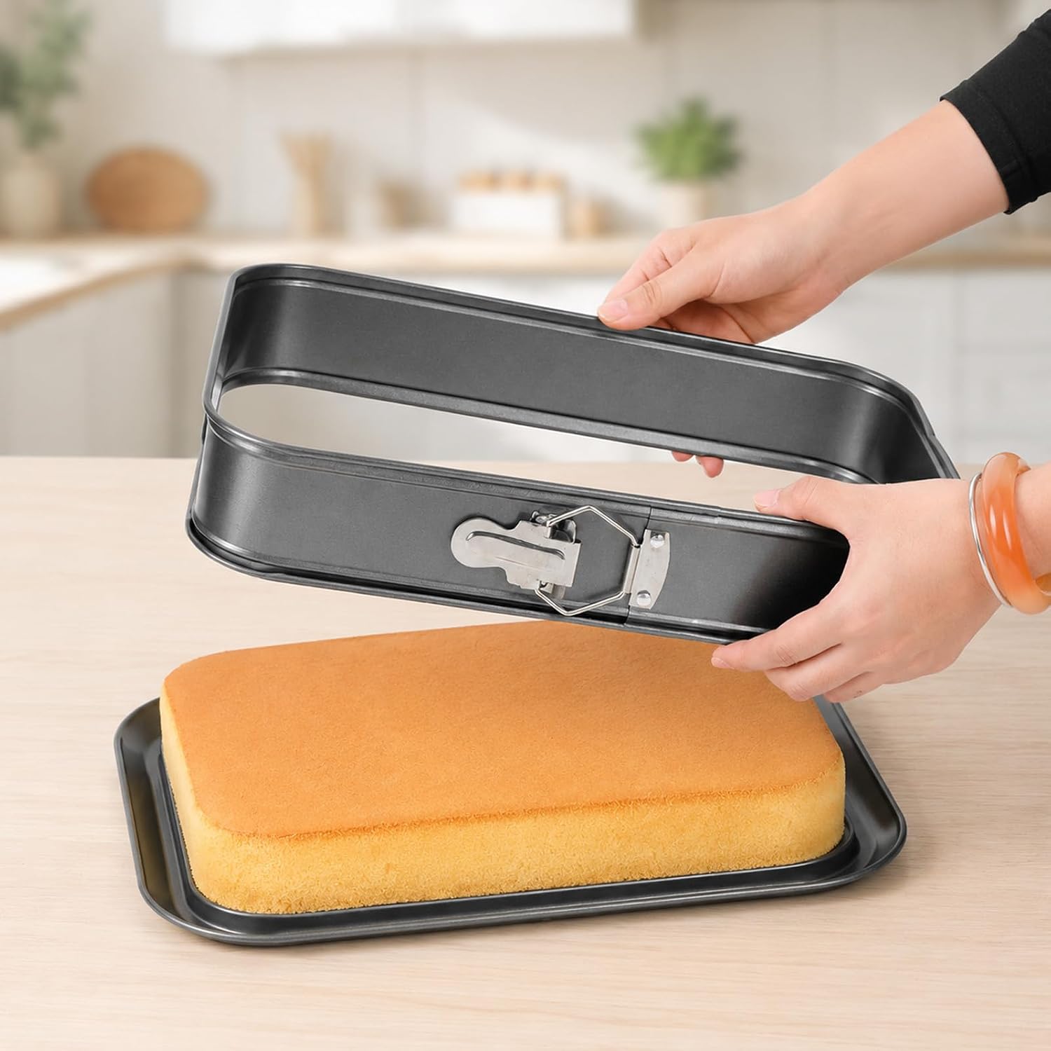 Non Stick Springform Pan, 14.17 x 9.4 Inch Rectangle Cheesecake Pan