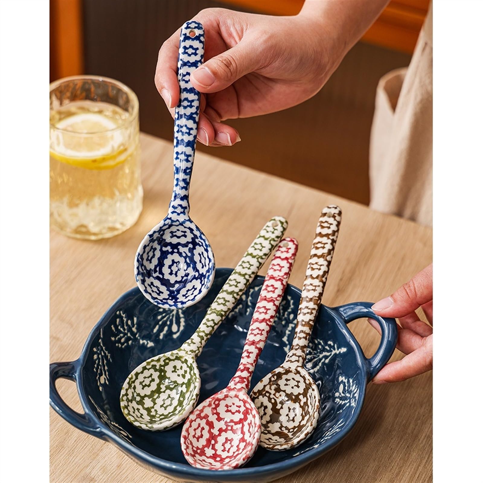 Esslöffel, japanischer Keramiklöffel, Abendessen, Porzellan, großer Löffel, Keramik, Langer Griff, runder Löffel, asiatischer Suppenlöffel, 1 Stück, Servierlöffel (Braun)