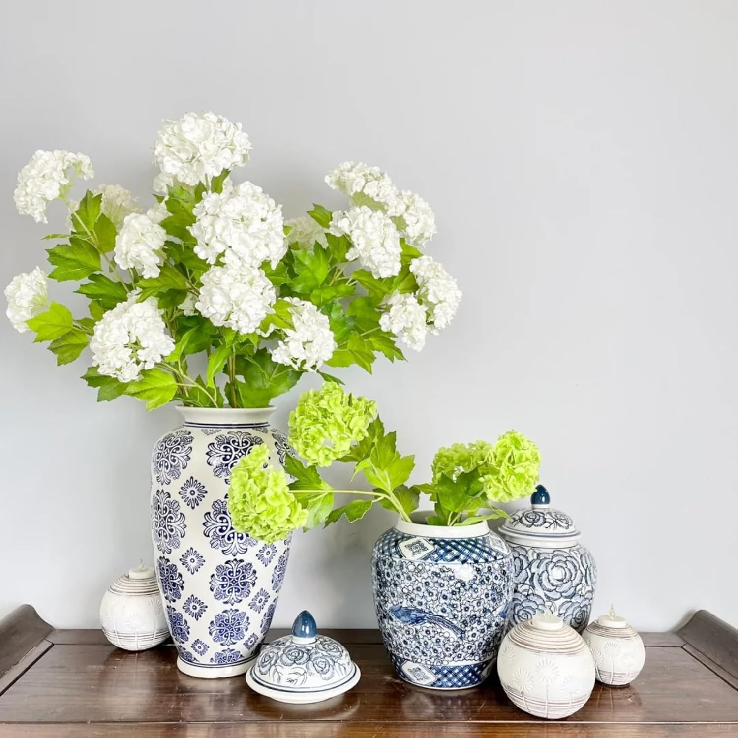 ASTRYAS 6Pcs 26.8'' White Viburnum Artificial Flower Snowball Lifelike Long Stem Green Small Hydrangea Flower Real Touch Lifelike Latex Flower for Wedding Bridal Office Home Party Christmas Decoration