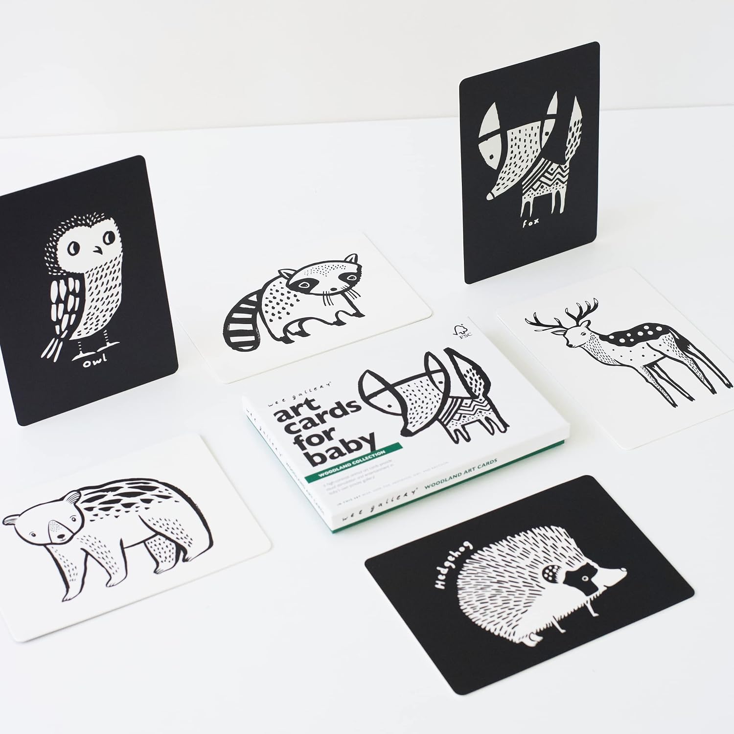 Wee Gallery Black and White Art Flash Cards for Babies, High Contrast Educational Animal Picture Cards, Baby Visual Stimulation, Brain and Memory Development in Infants and Toddlers - Woodland Animals