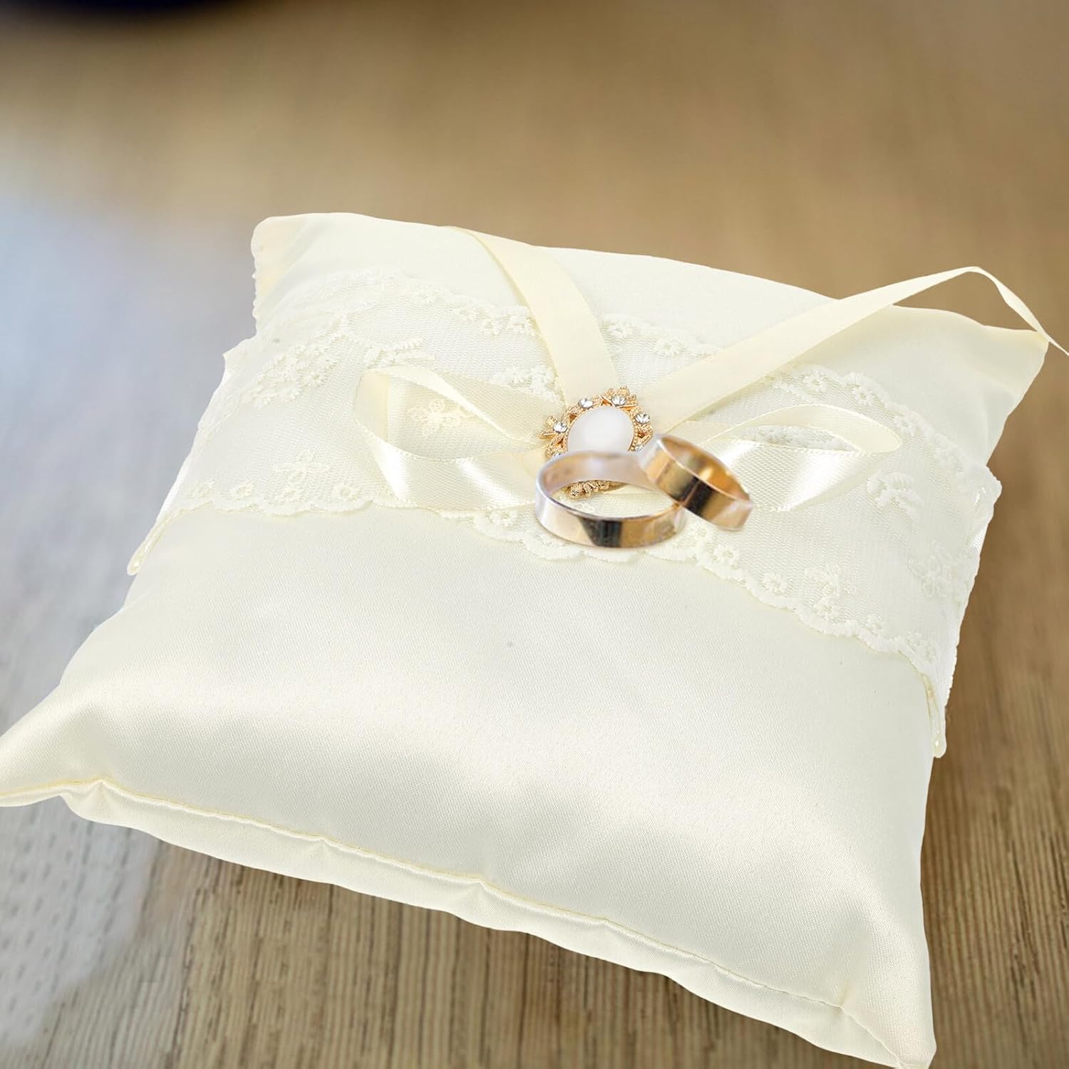 Wedding Ring Bearer Pillow Lace Cushion White Engagement Ring Pillow for Wedding Ceremony Party Decoration