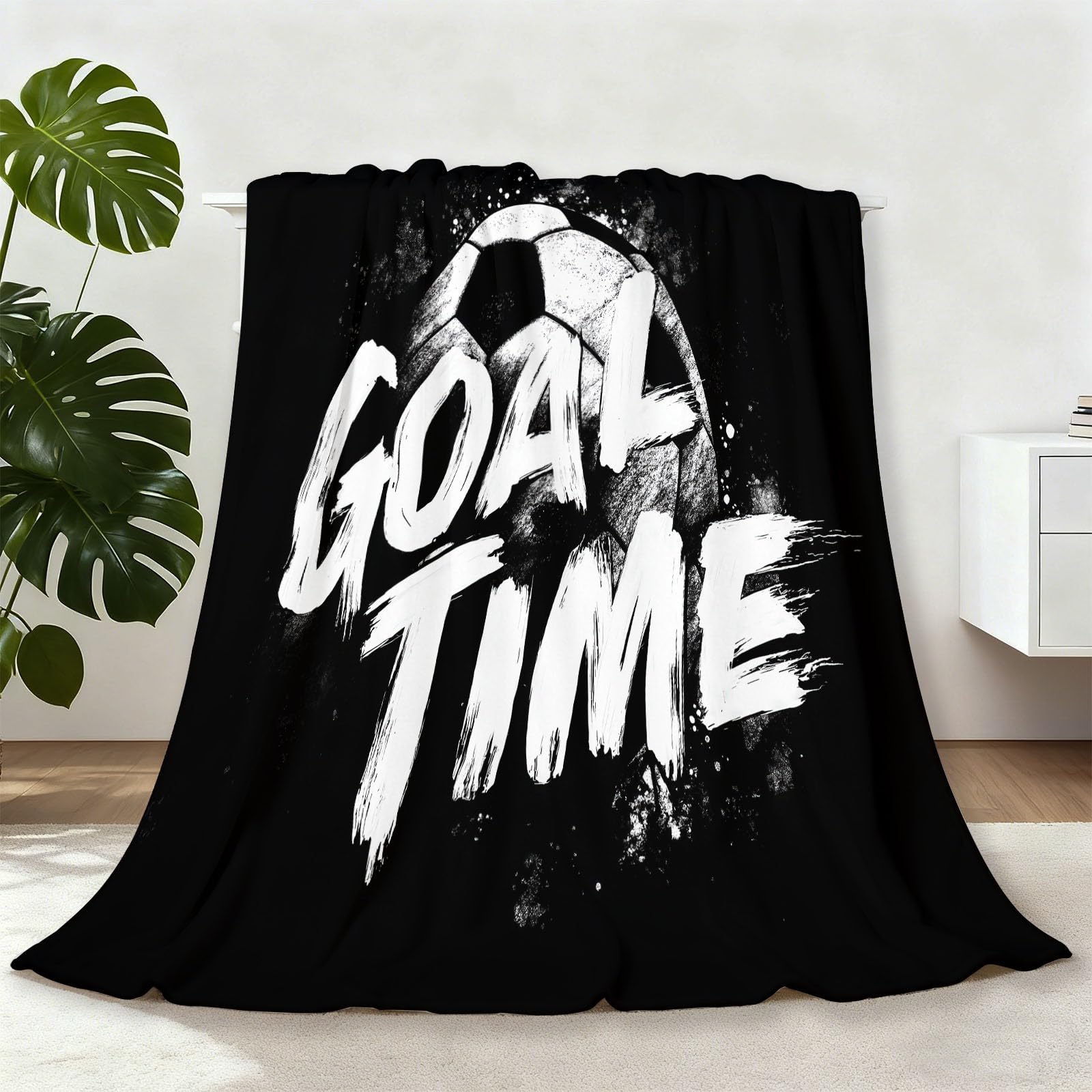Couverture en flanelle football pour sieste confort sur le canapé du salon