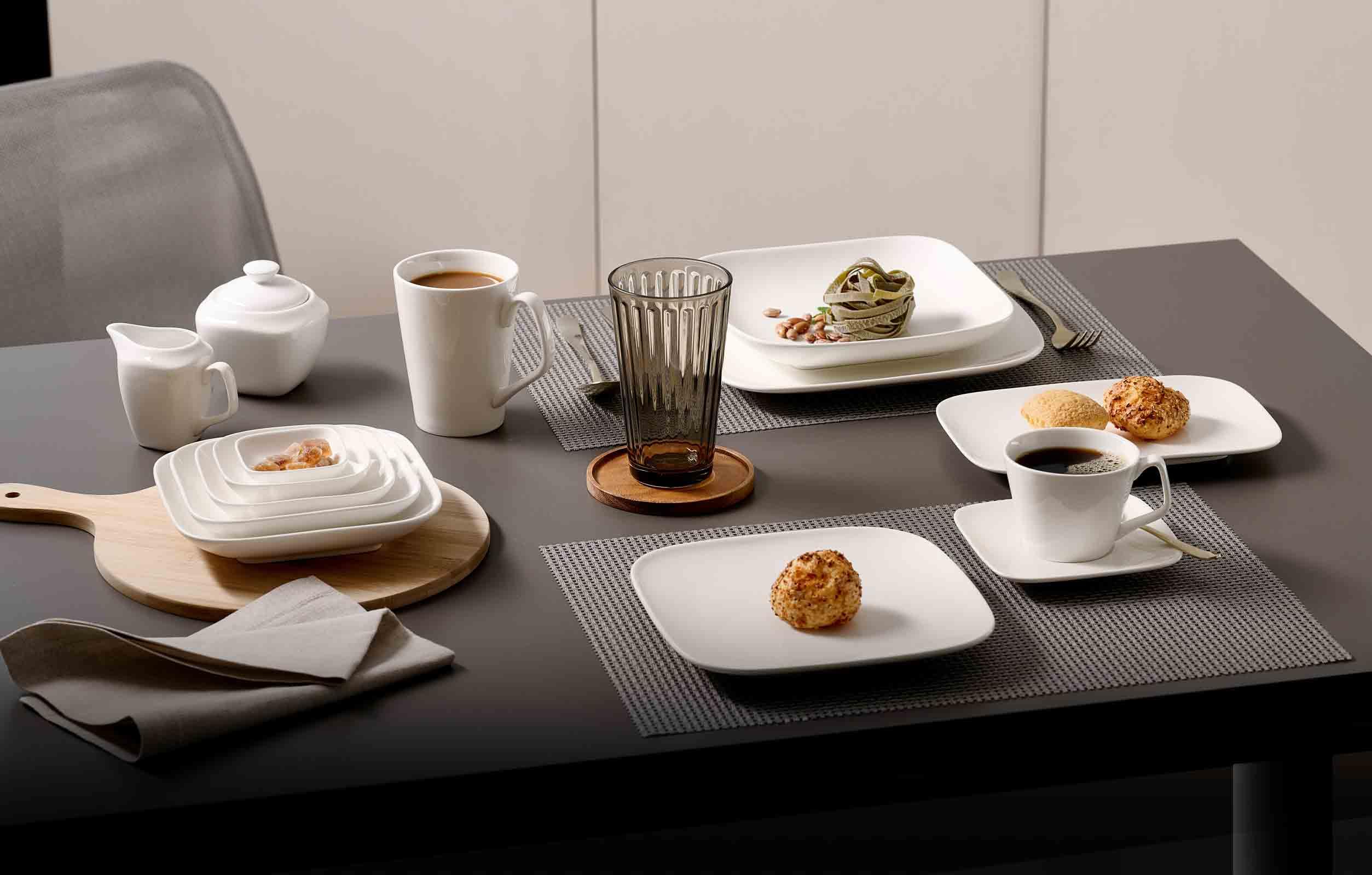 Ritzenhoff & Breker Arena Espressotassen mit Untertassen 6er Set | 80 ml | Espresso-Set für 6 Personen | Quadratische Formen | Porzellan | Spülmaschinen- & Mikrowellengeeignet | Weiß