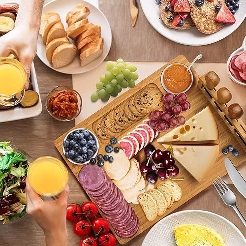 Miniatura 6 de Juego de tablas de queso de bambú, tablas de charcutería y plato de carne para servir, bandeja de queso con 4 cuchillos de queso de acero