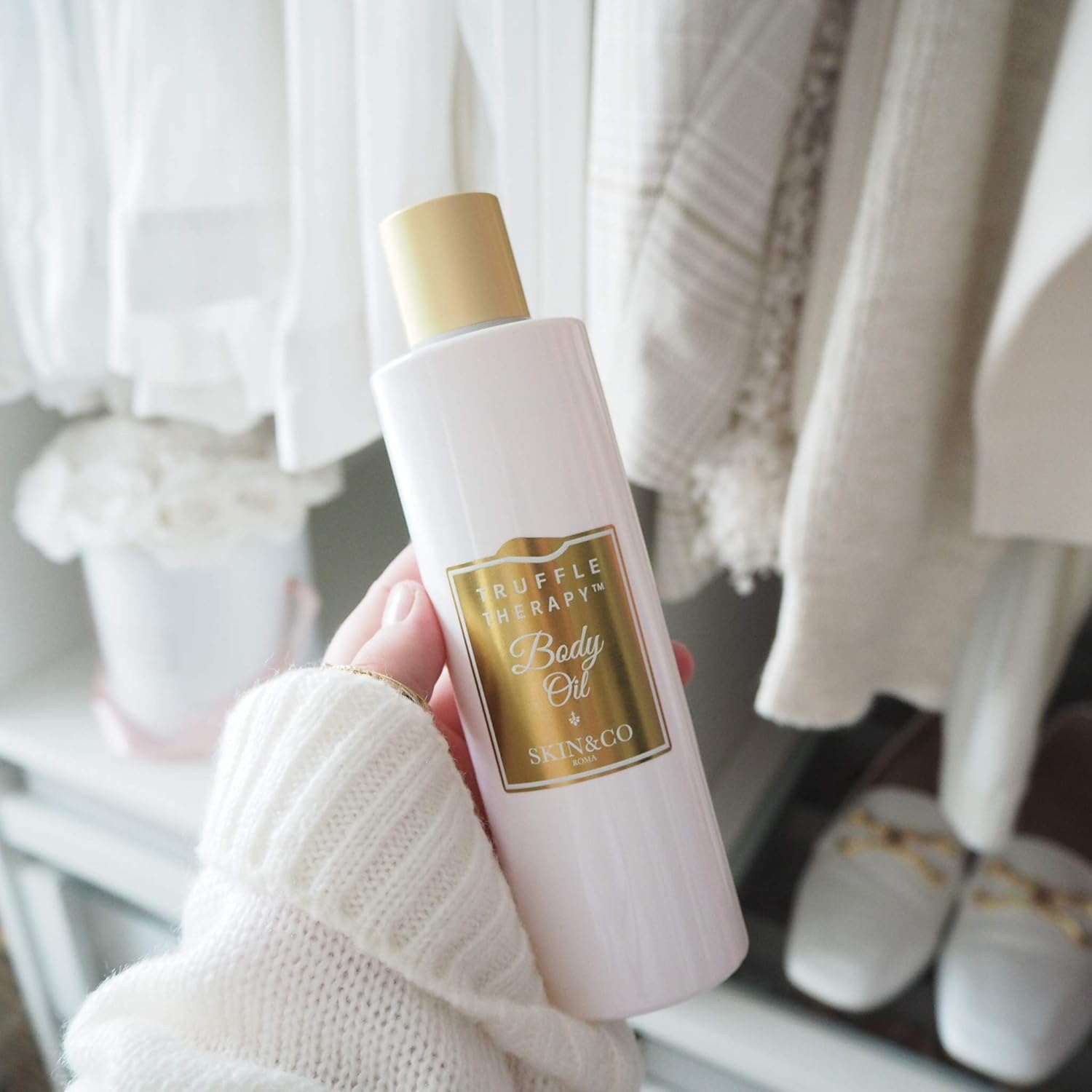 SKIN&CO Roma Truffle Therapy Body Oil, 7.7 Fl Oz - Image 5