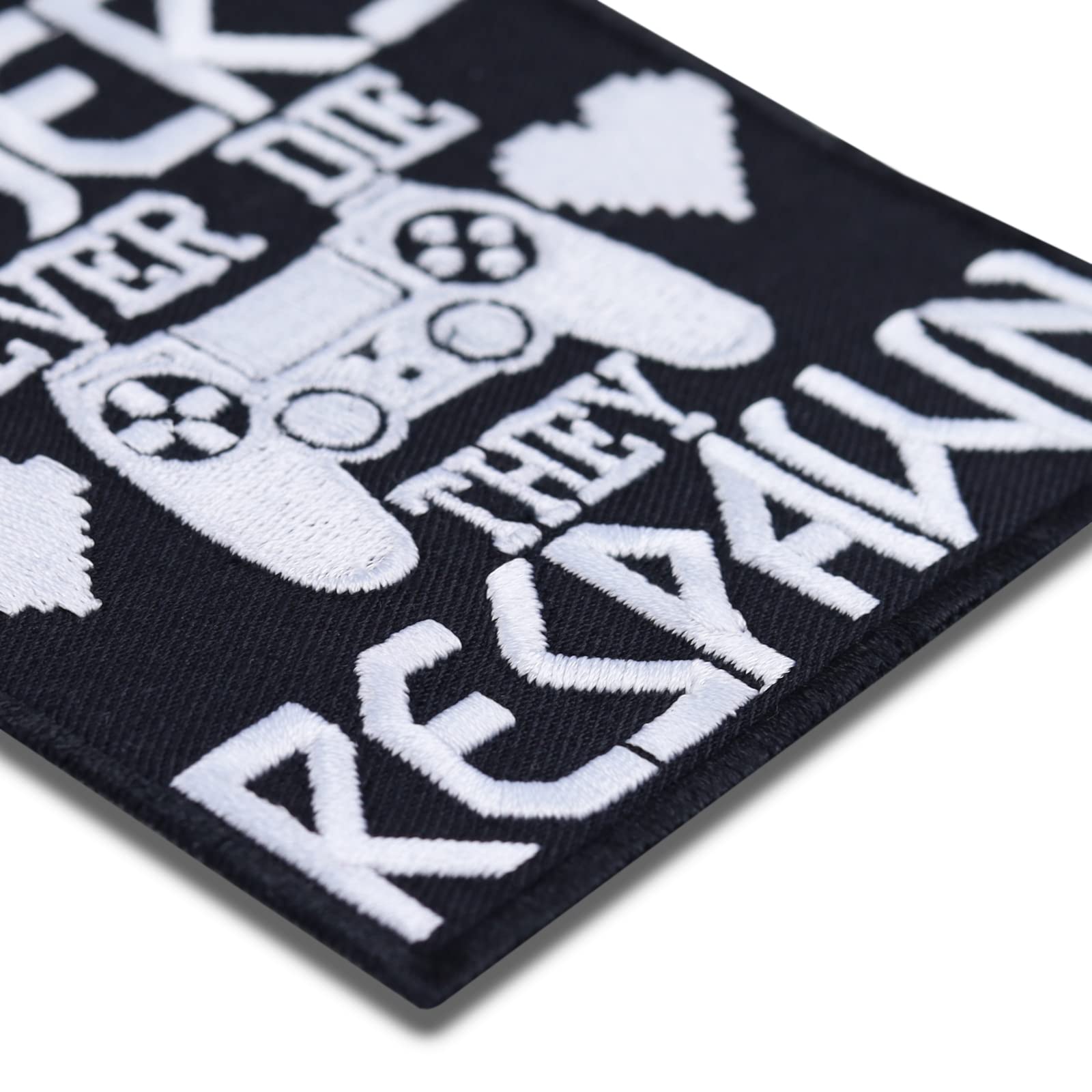 Gamers Never DIE - They Respawn powiedzenie Naszywka dla graczy Hipster IT Patch Zocker prezent informatyka gry komputerowe EDV Aplikacja na koszulkę/kurtkę/torba/podkładka pod mysz 90 x 90 mm