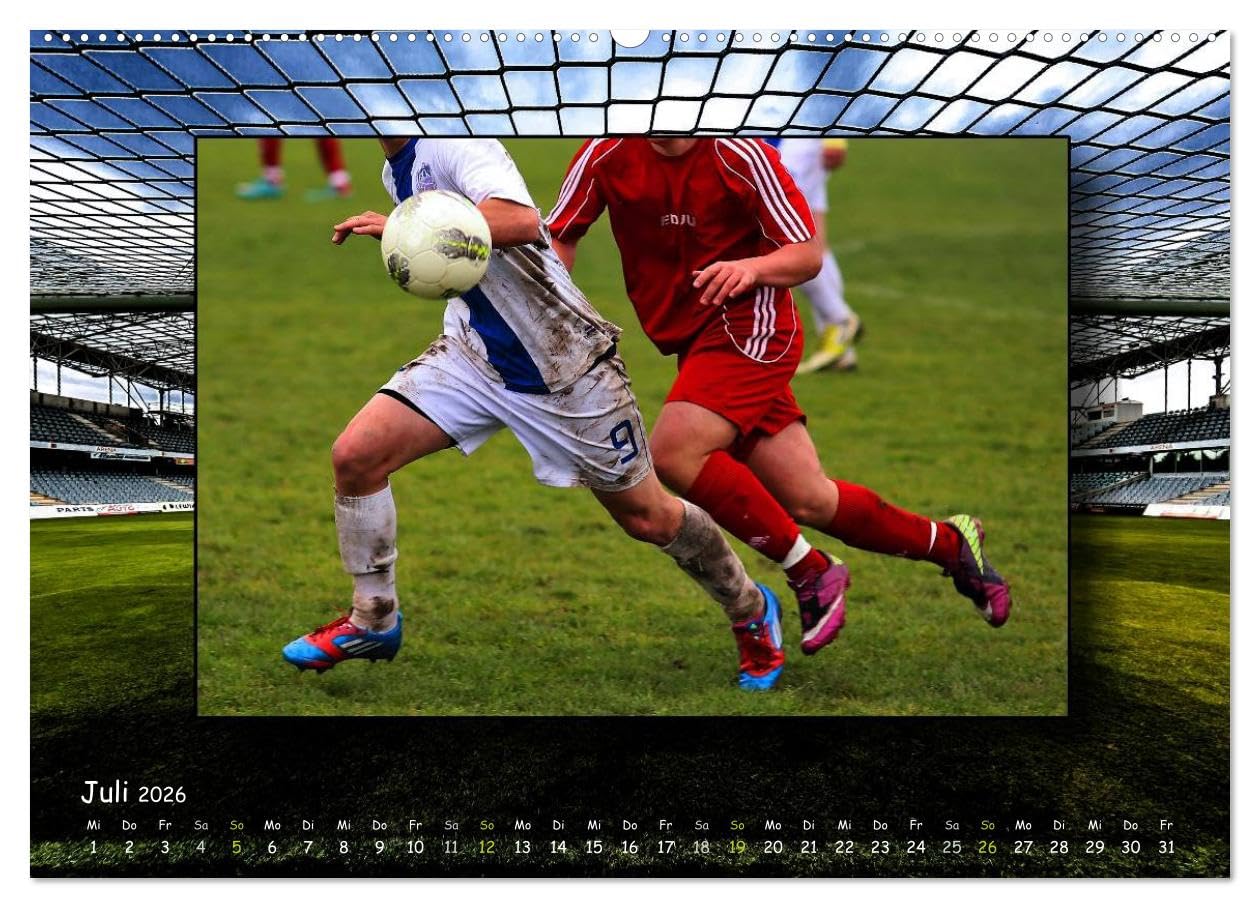 Fußball regiert die Welt (hochwertiger Premium Wandkalender 2026 DIN A2 quer), Kunstdruck in Hochglanz: Impressionen rund um den grünen Rasen (CALVENDO Sport)