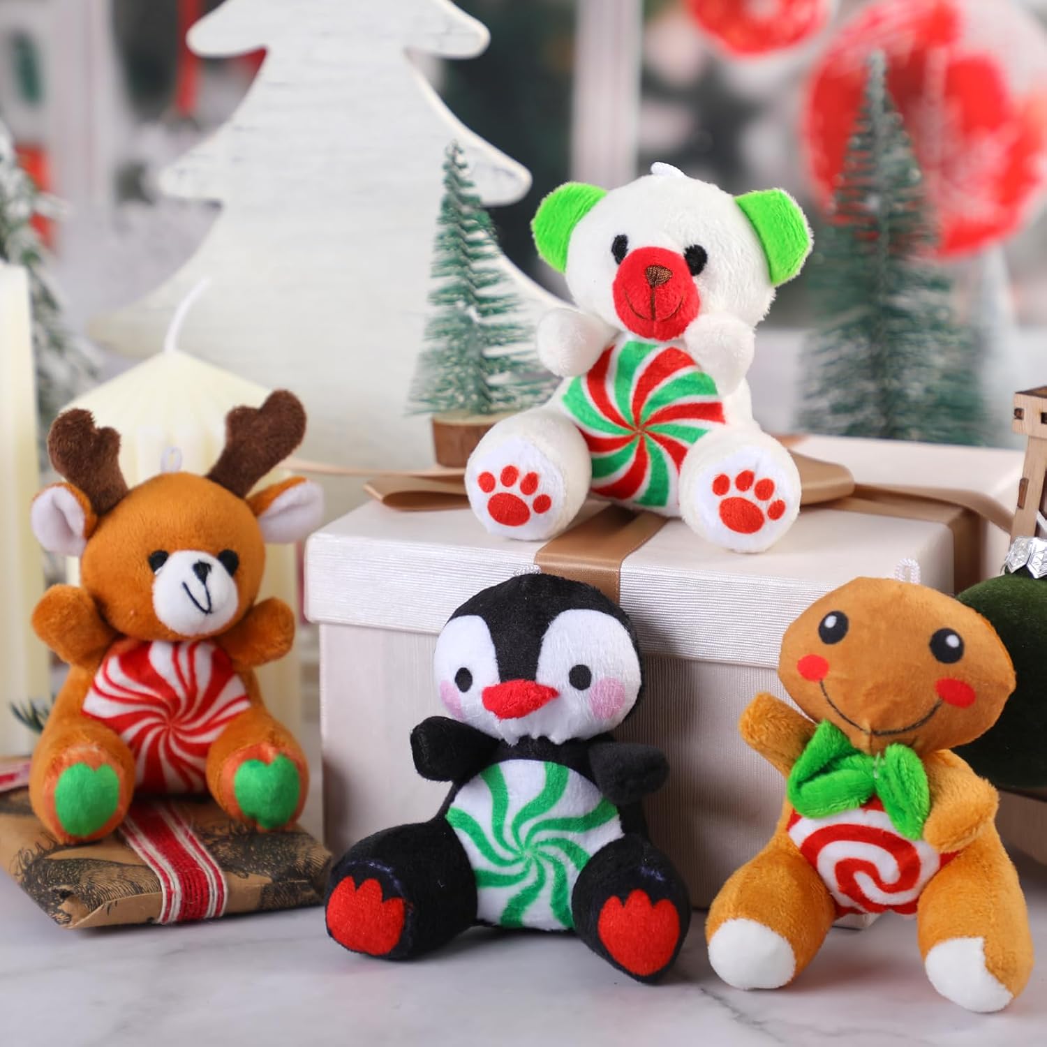 Gejoy 16 Pcs Christmas Peppermint Candy Plush Toys Bulk Mini 4" Reindeer Polar Bear Gingerbread Man Penguin Stuffed Toys with Cards for Party Favors Stocking Goodie Bag Fillers