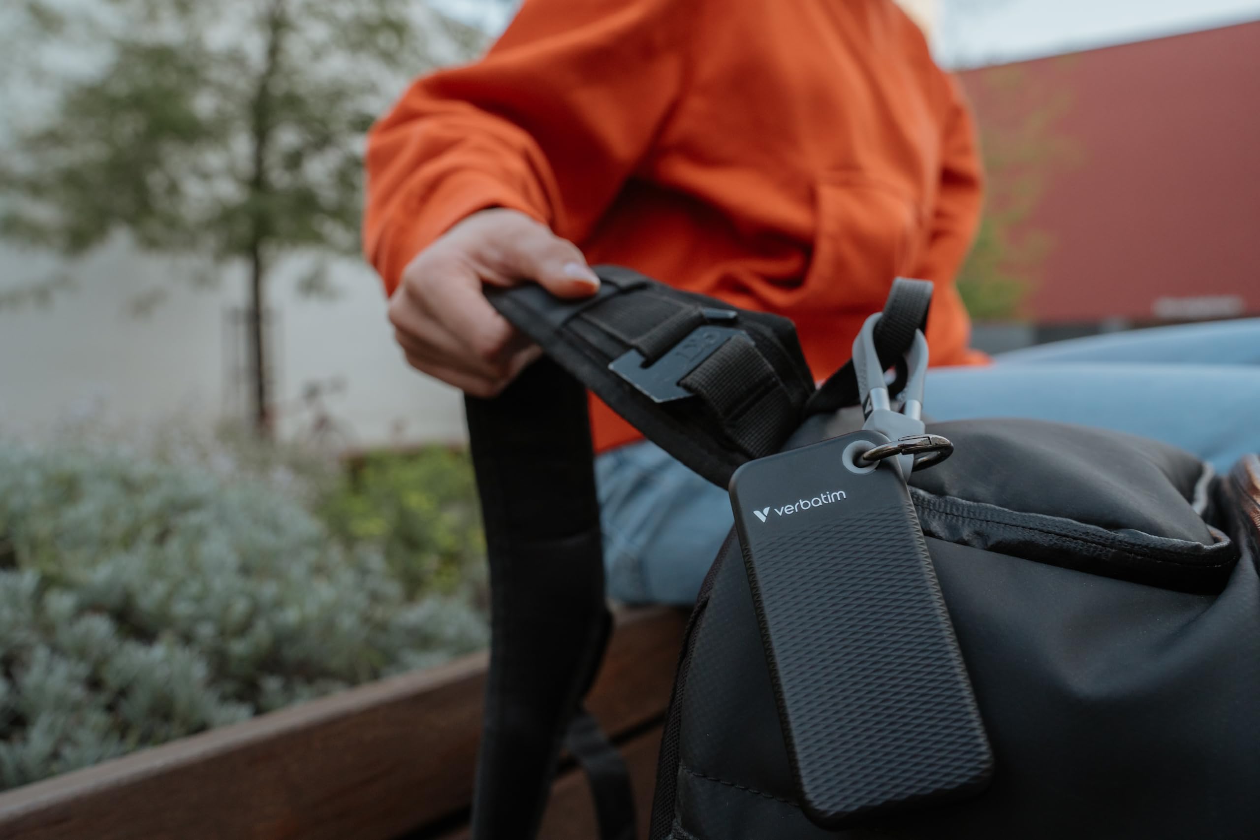 Verbatim Pocket Ssd USB 3.2 2tb Black-Grey