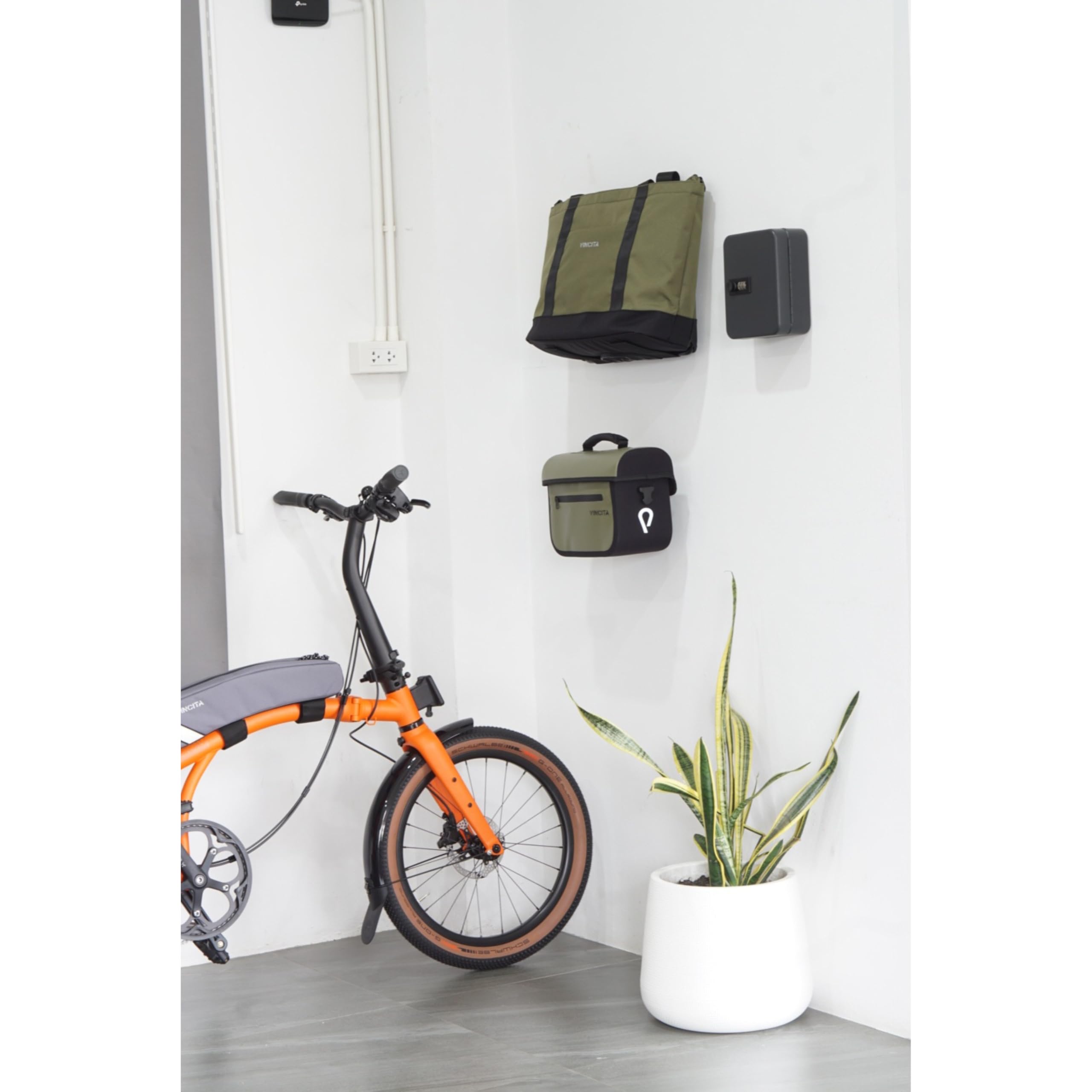 Vincita BagDock Wall Mount - Compatible with BT Folding Bike Front Bags, Black - Image 3