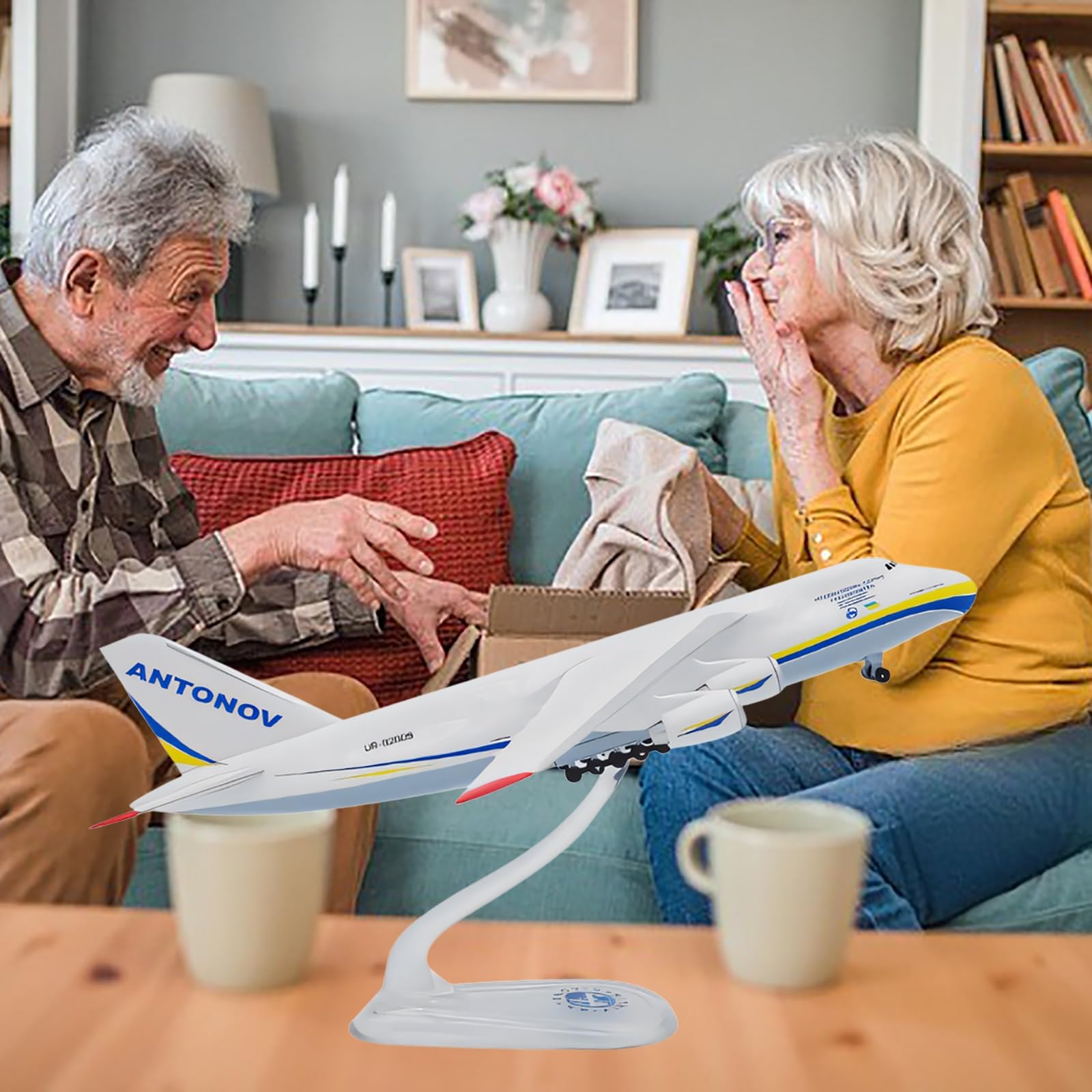 Aereo modello Antonov An-124 in scala 1:400 - Lega pressofusa ad alta precisione, livrea realistica dell'Ucraina e supporto espositivo | Decorazioni aeronautiche collezione for appassionati