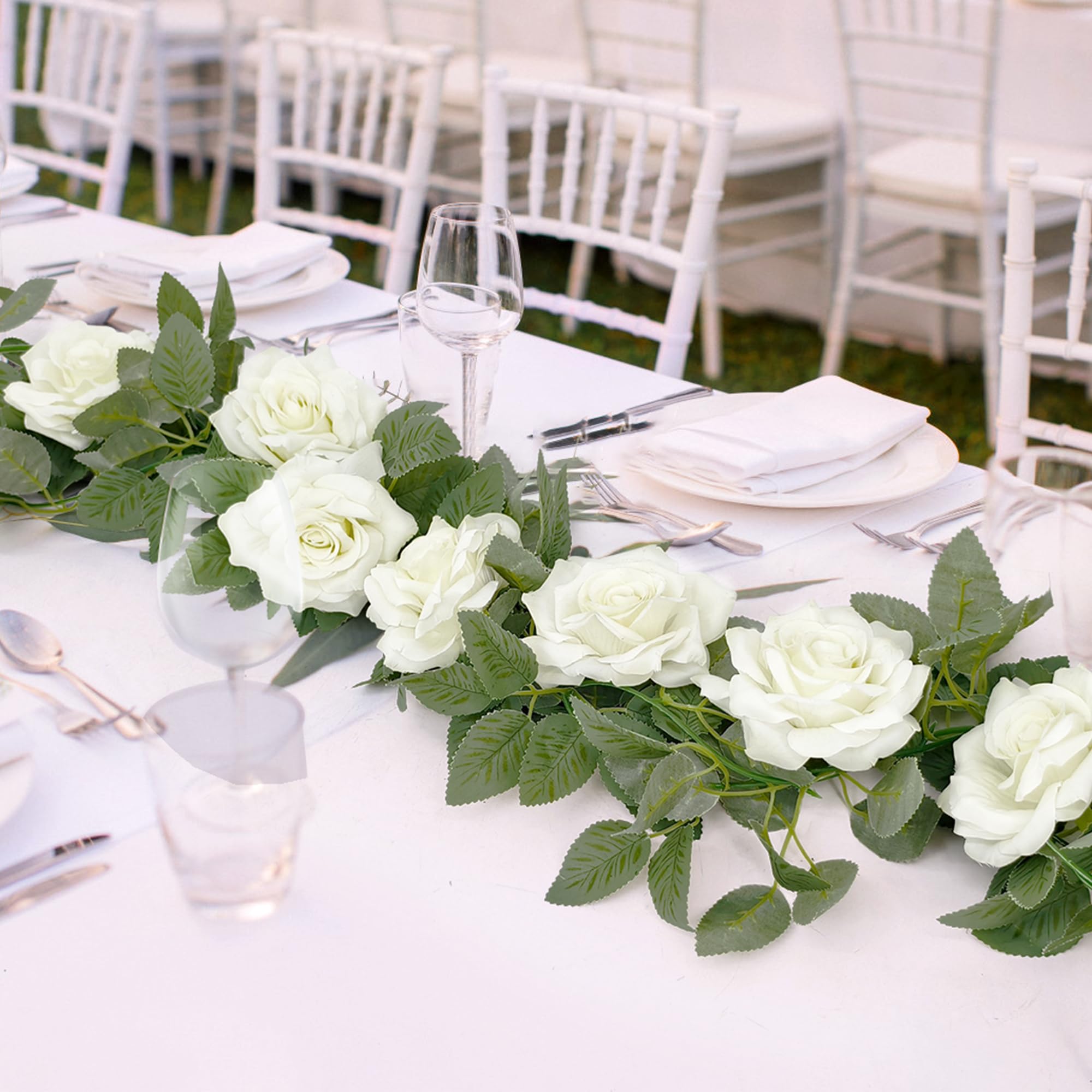 YMIFEEY 2 x 2m Blumengirlande Künstlich Weiße Rosen Blumen Girlande Deko Kunstblumen Hängend Rosengirlande Blumenranken Frühling Blumenkette für Hochzeit Tischdeko Party Blumenwand Fahrrad (2*Weiß)