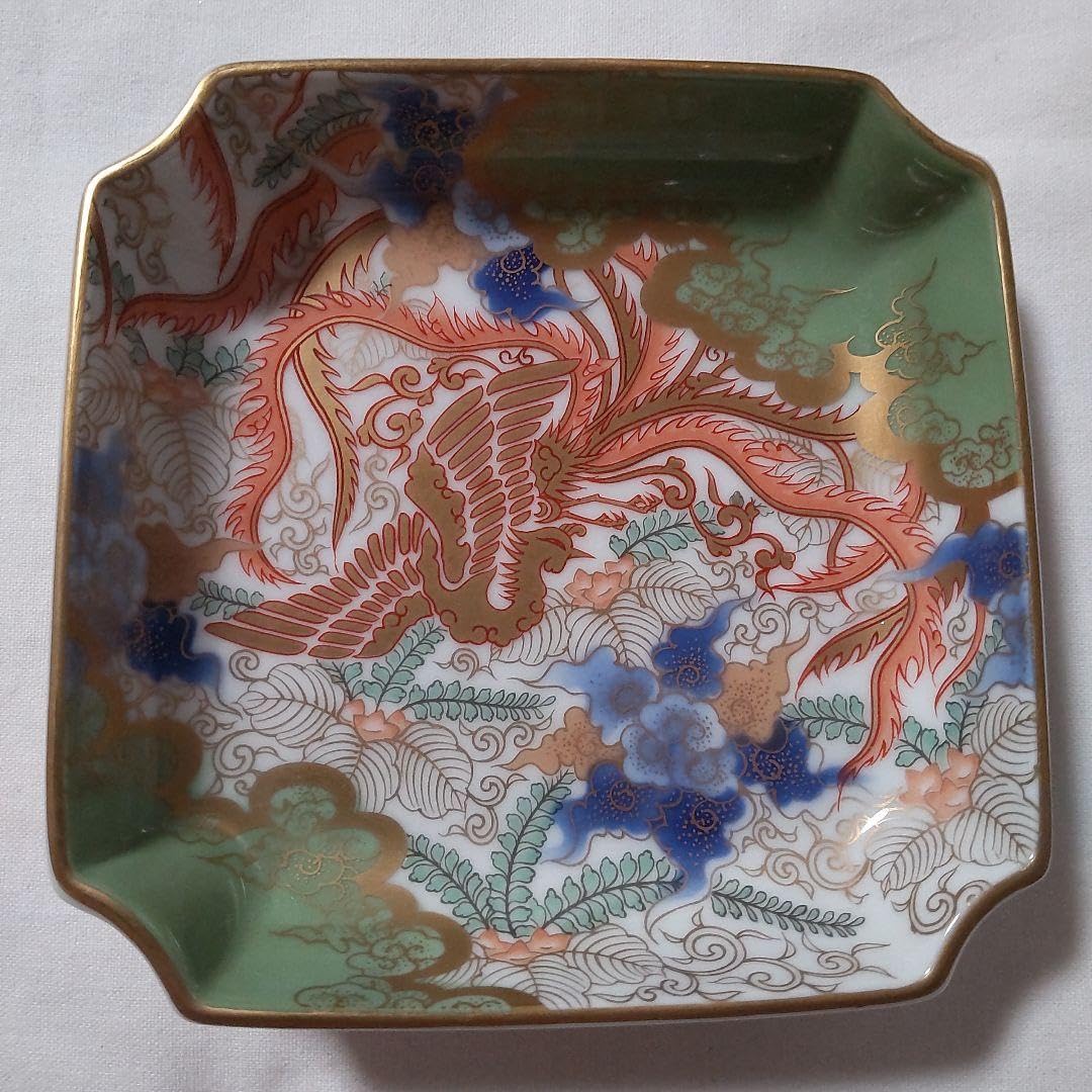 飾皿 深川製磁 桐鳳凰紋 売切り屋】深川製 角皿 金彩