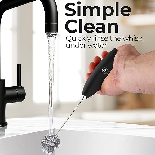 Vista 626 de Zulay Kitchen - Espumador de leche de mano con pilas AA Duracell: batidora de bebidas resistente para café, latte, capuchino y más, color aurora