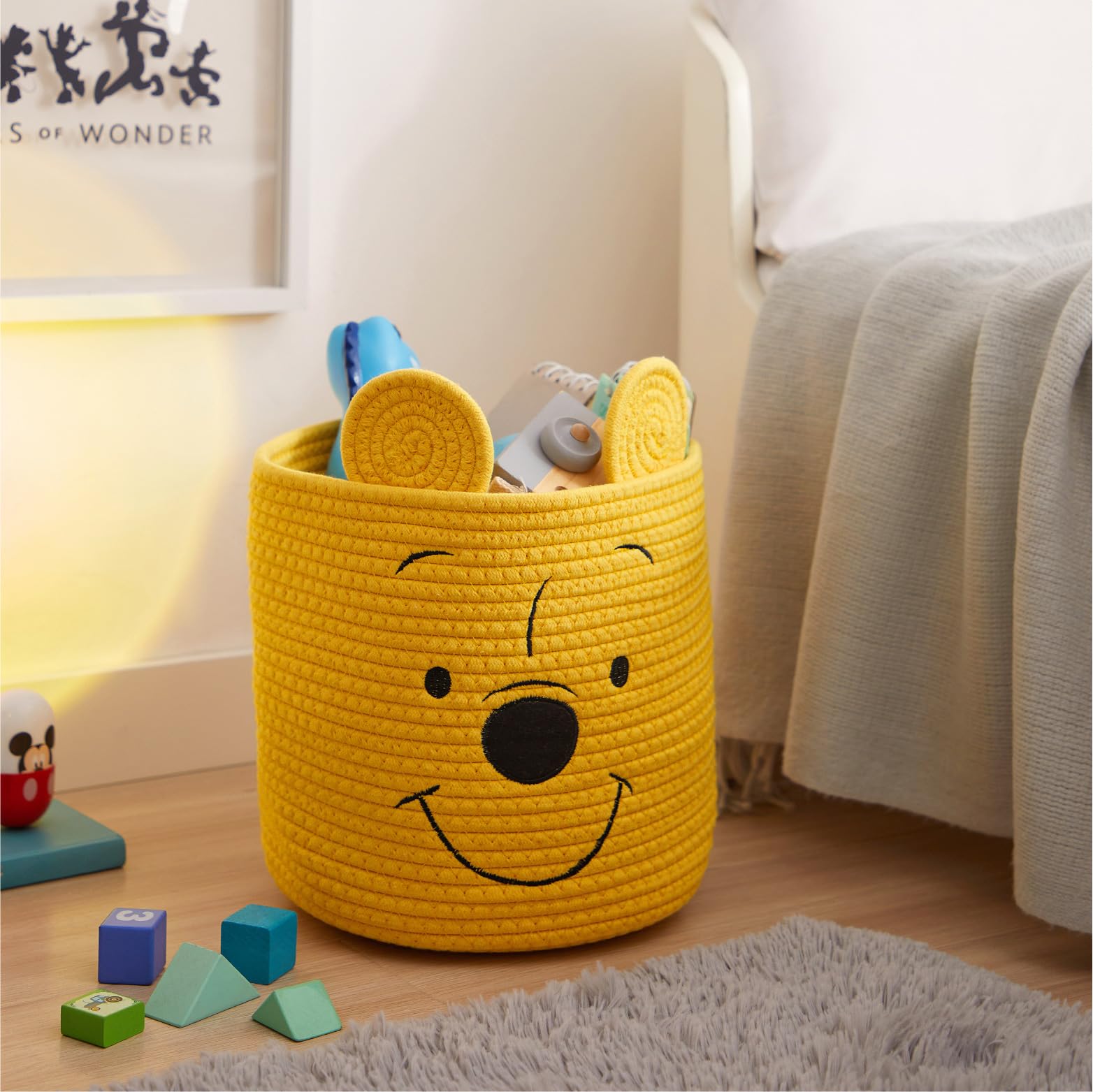 Snapklik.com : Disney Winnie The Pooh Figural Rope Storage Organizer ...