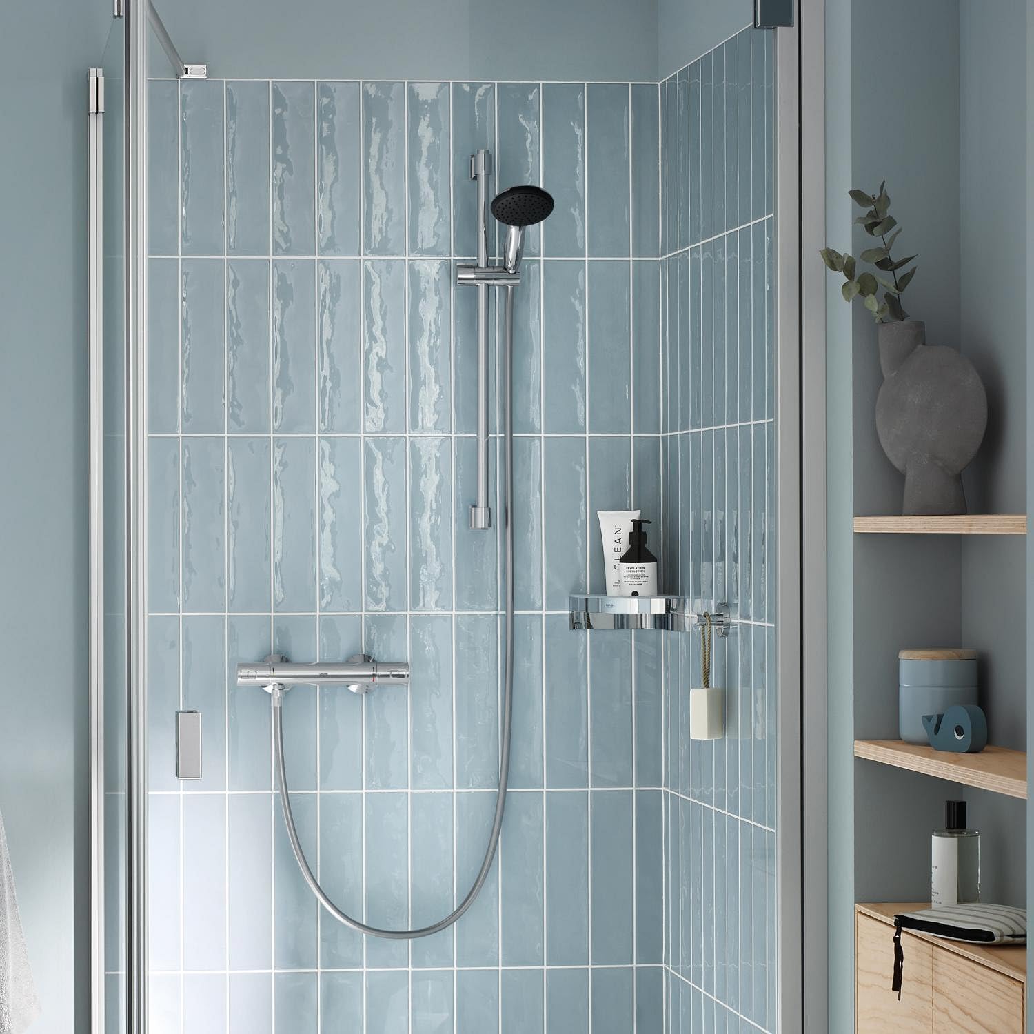 GROHE Flexible tuyau de douche salle de bains VitalioFlex Silver, tuyau de douche 2000mm, anti-pliures, finition brillante, raccord fileté universel 1/2", chromé, 27507001 (Import Allemagne)