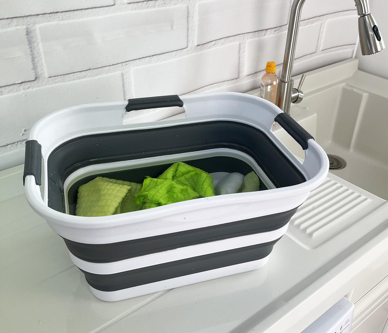 SAMMART 2er-Set zusammenklappbarer Wäschekorb/Organizer aus Kunststoff – Waschwanne – faltbarer Pop-Up-Aufbewahrungsbehälter – platzsparender/tragbarer Wäschekorb (Weiß/Stahlgrau, 19L)