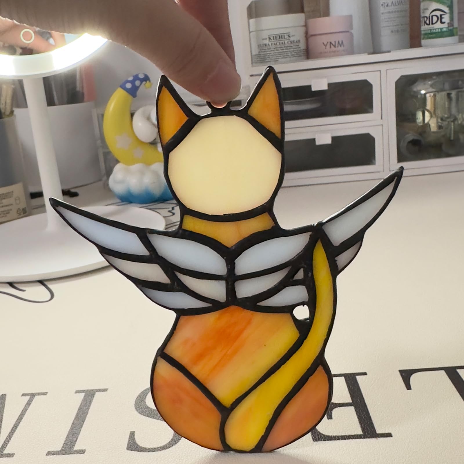 MuNanshan Angel Cat Memorial Gifts Ornaments, Stained Glass Window Hanging Angel Wings Cat Decorations for Loss of Cat Sympathy, Angel Wings Cat Suncatcher Decor for Cat Lovers (Orange)