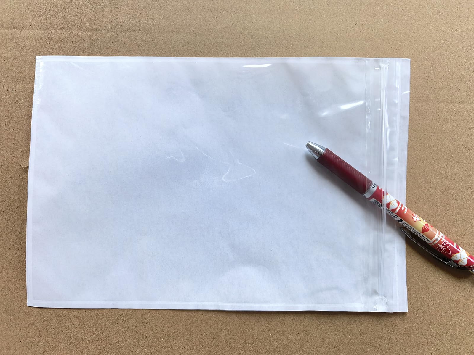 Busta con chiusura a cerniera, 16,7 x 25,4 cm, buste adesive richiudibili per etichette di spedizione/documenti (confezione da 200)