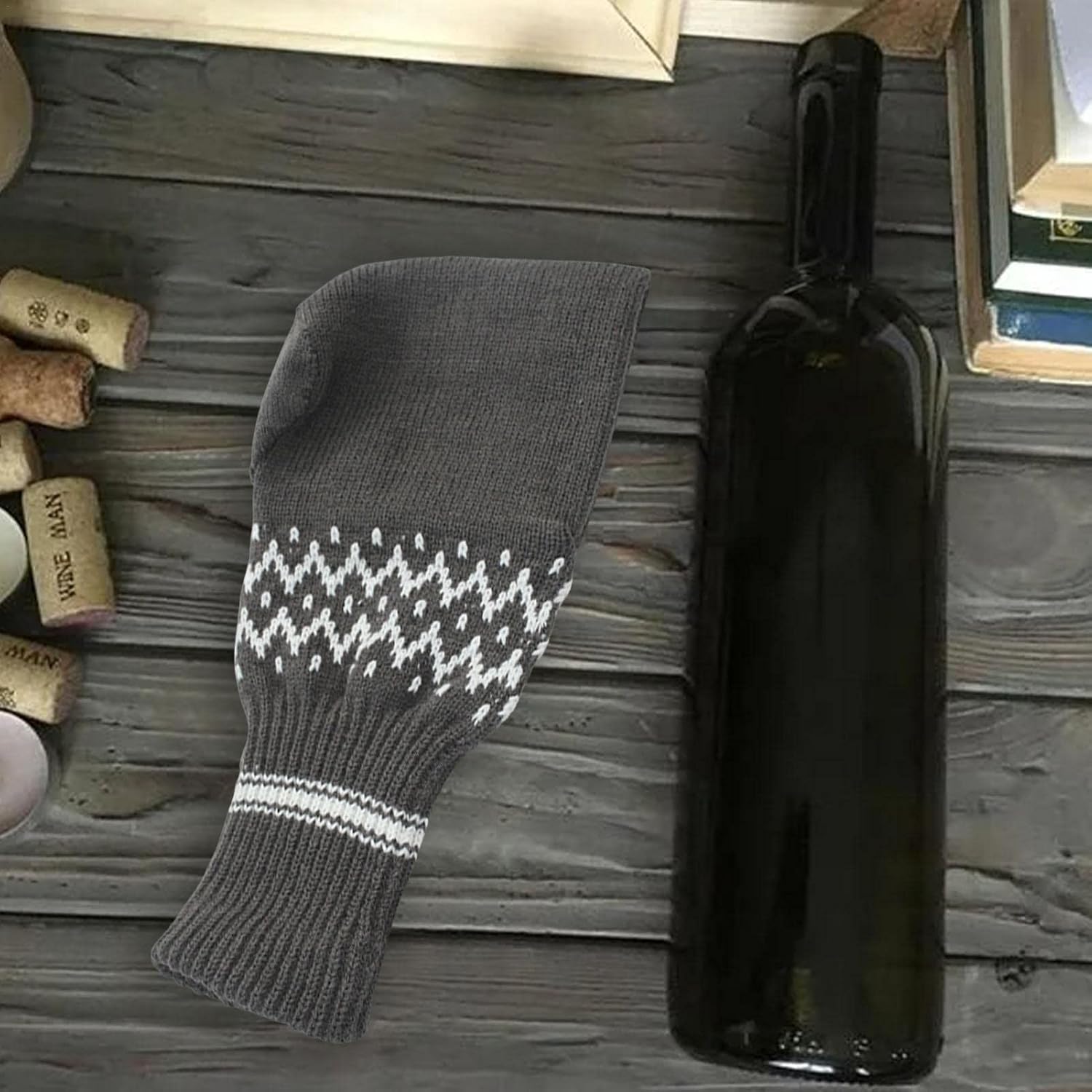 Beer Mitten Gloves, Beer Mitt, Knit Stitched Drink Mitt Holder for Beer Beverage, Insulating Glove Beer Holder Keep Your Hand Warm and Drink Cold, New Year Christmas Party Favors - 2Pcs