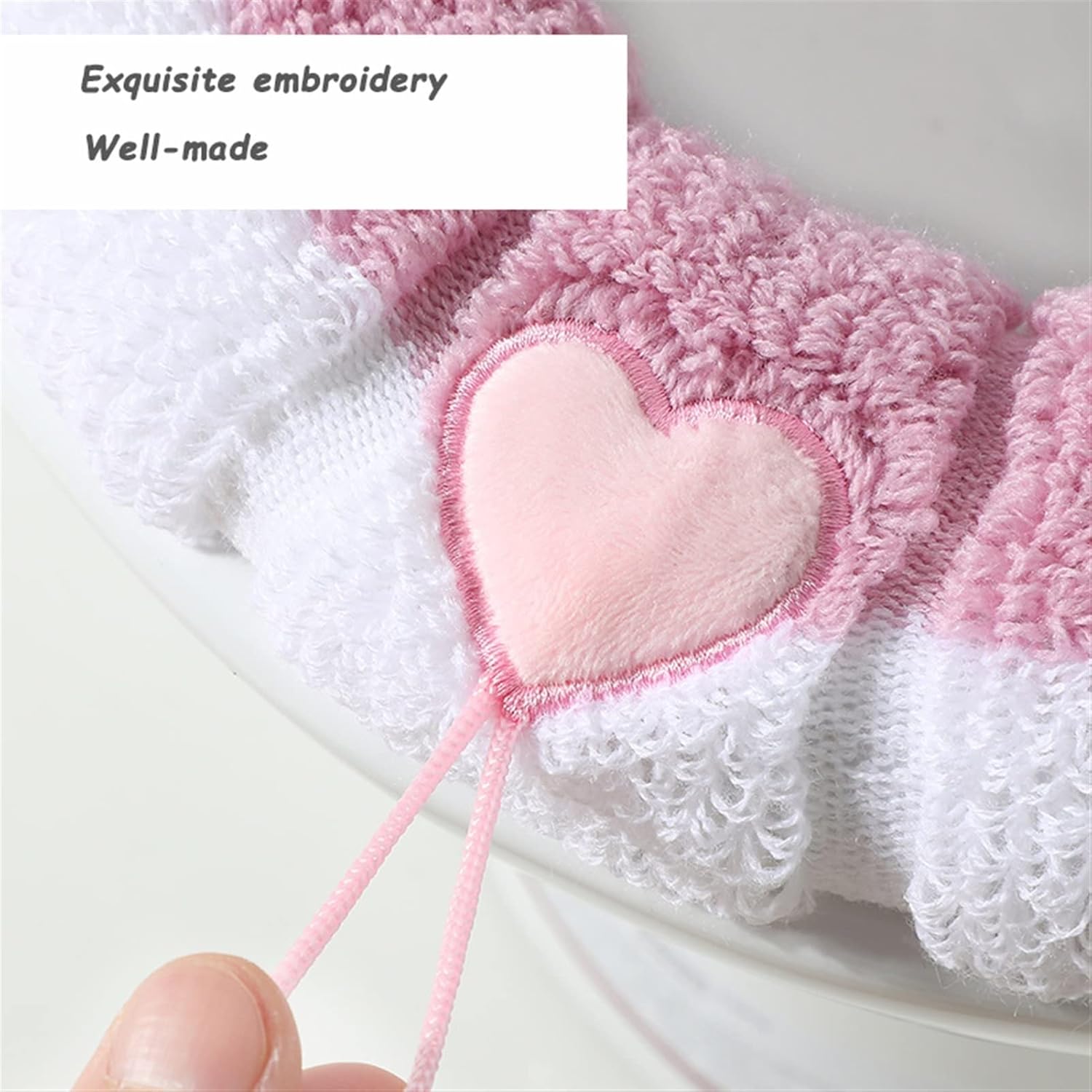 Universal Washable Toilet Seat Mat Case with Lift Buckle Warm Bathroom Accessories Interior for Home Decor Close Stool Mat Cover(001 Pink Heart)
