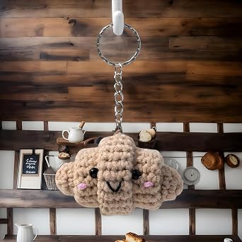 Croissant Keychain, 7x4.5x4.5cm Crochet Food Keychain, Croissant Keyring, Crochet Croissant Pendant, Bread Bag Charm, Adorable Knitting Doll, Portable Fashion Accessory